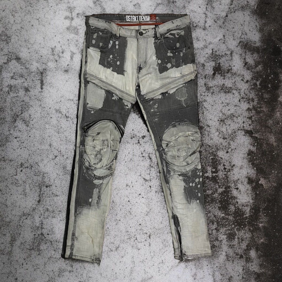 image of Archival Clothing x Avant Garde Cargo Army Pocket Ostakt Denim Zipper in White (Size 38)