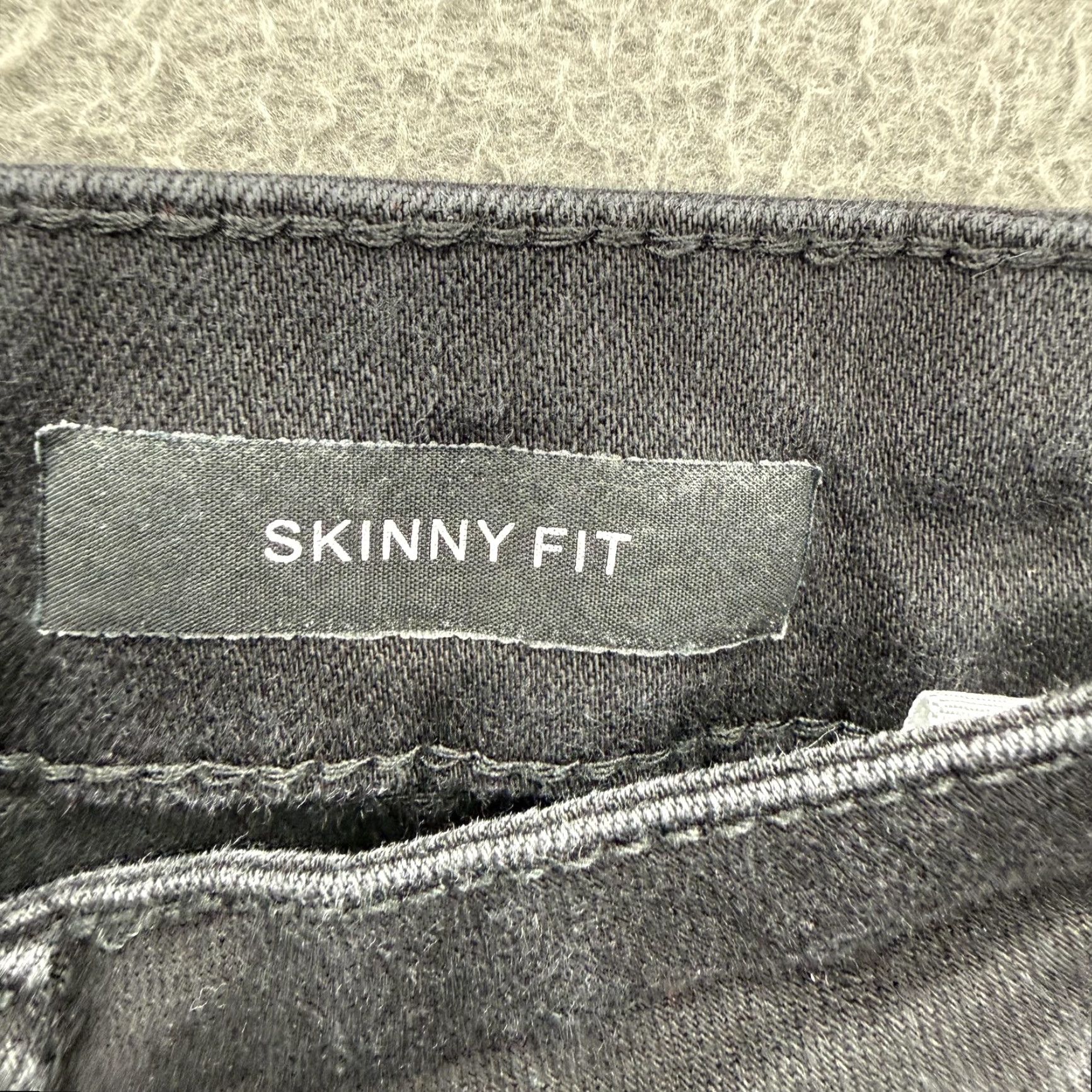 Vintage Judy Blue Jeans Skinny Womens 30x30 Black Charcoal Wash Mid Rise Stretch Denim Pocket Button Zipper Slim Leather Patch City 11/30 Men? Size 32" / US 10 / IT 46 - 4 Thumbnail