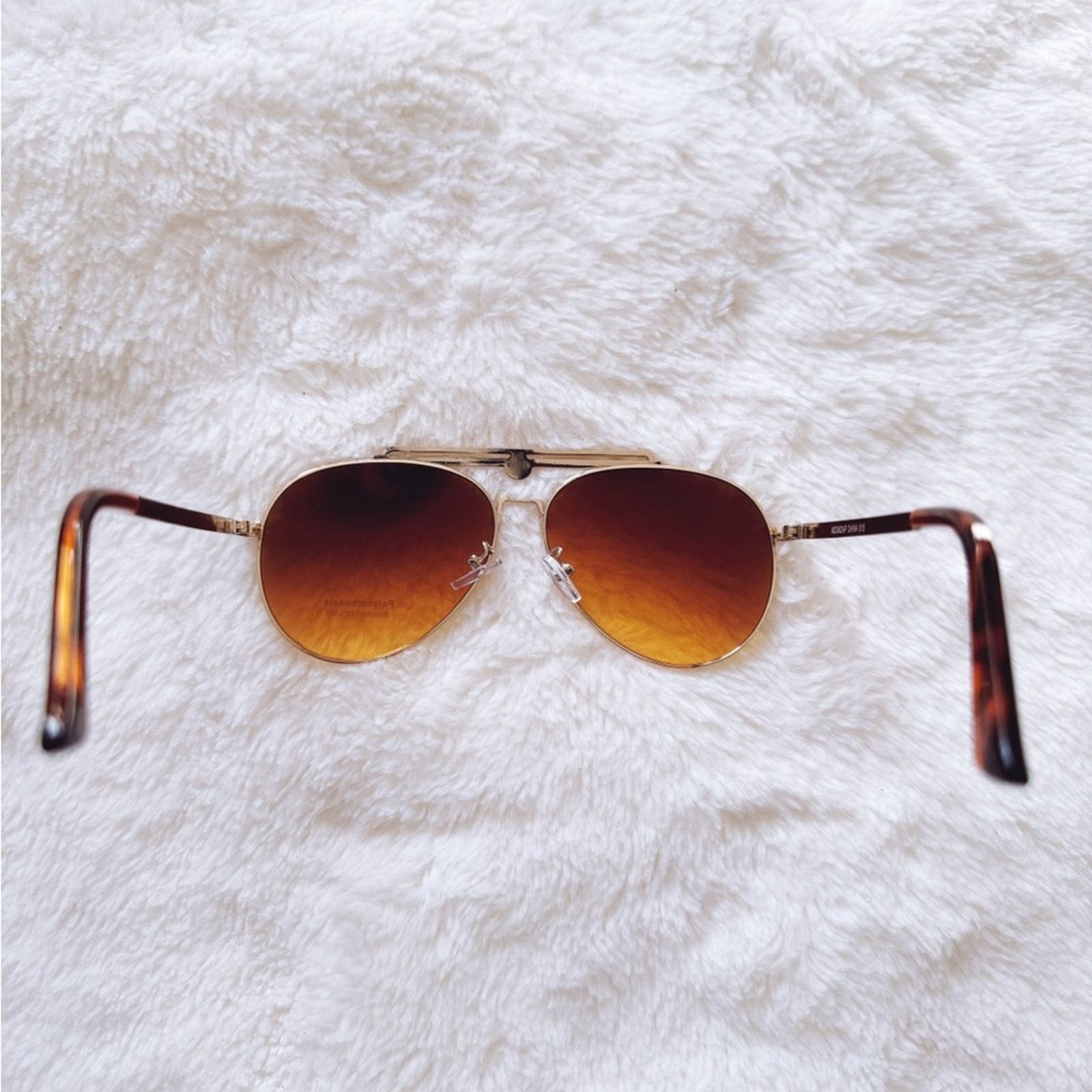 Other Doug Brown W/ Gold Rim Aviator Sunglasses Size ONE SIZE - 9 Thumbnail