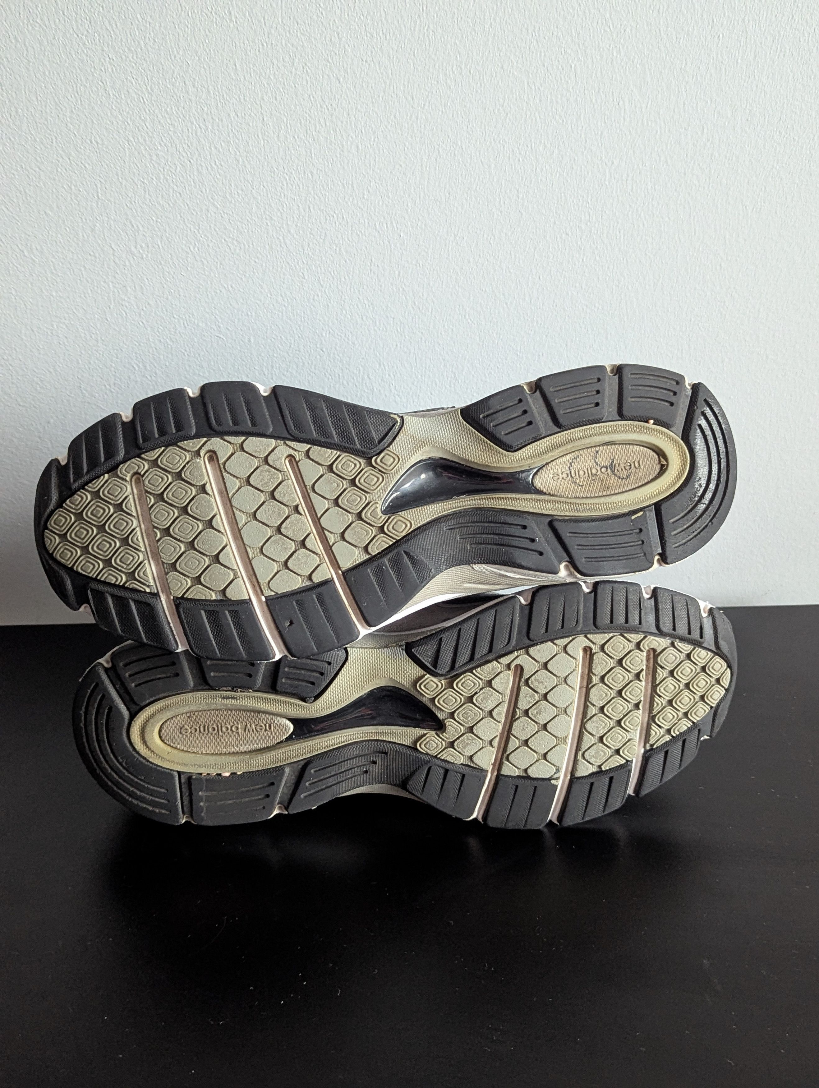 New Balance New Balance 990v4 Made In USA Silver Grey Black 990 993 Size US 9.5 / EU 42-43 - 8 Thumbnail
