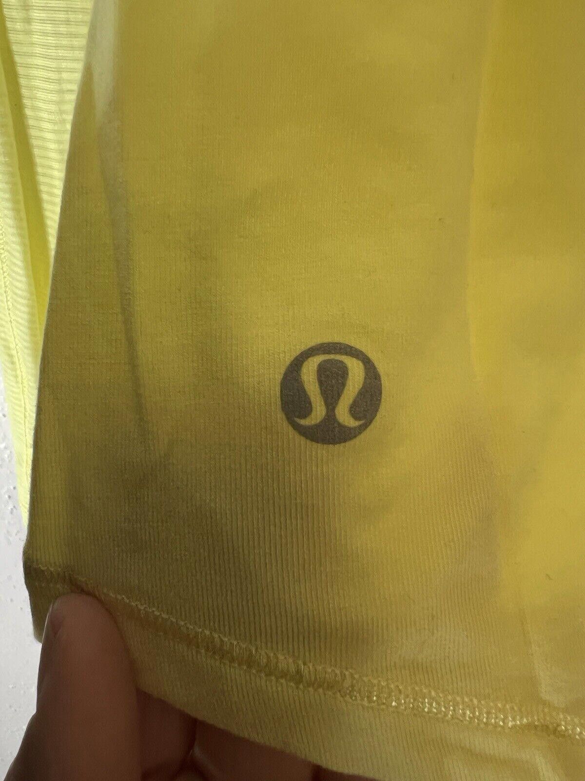 Designer Lululemon Athletica Long Sleeve Top Sz 8 Size M / US 6-8 / IT 42-44 - 4 Thumbnail