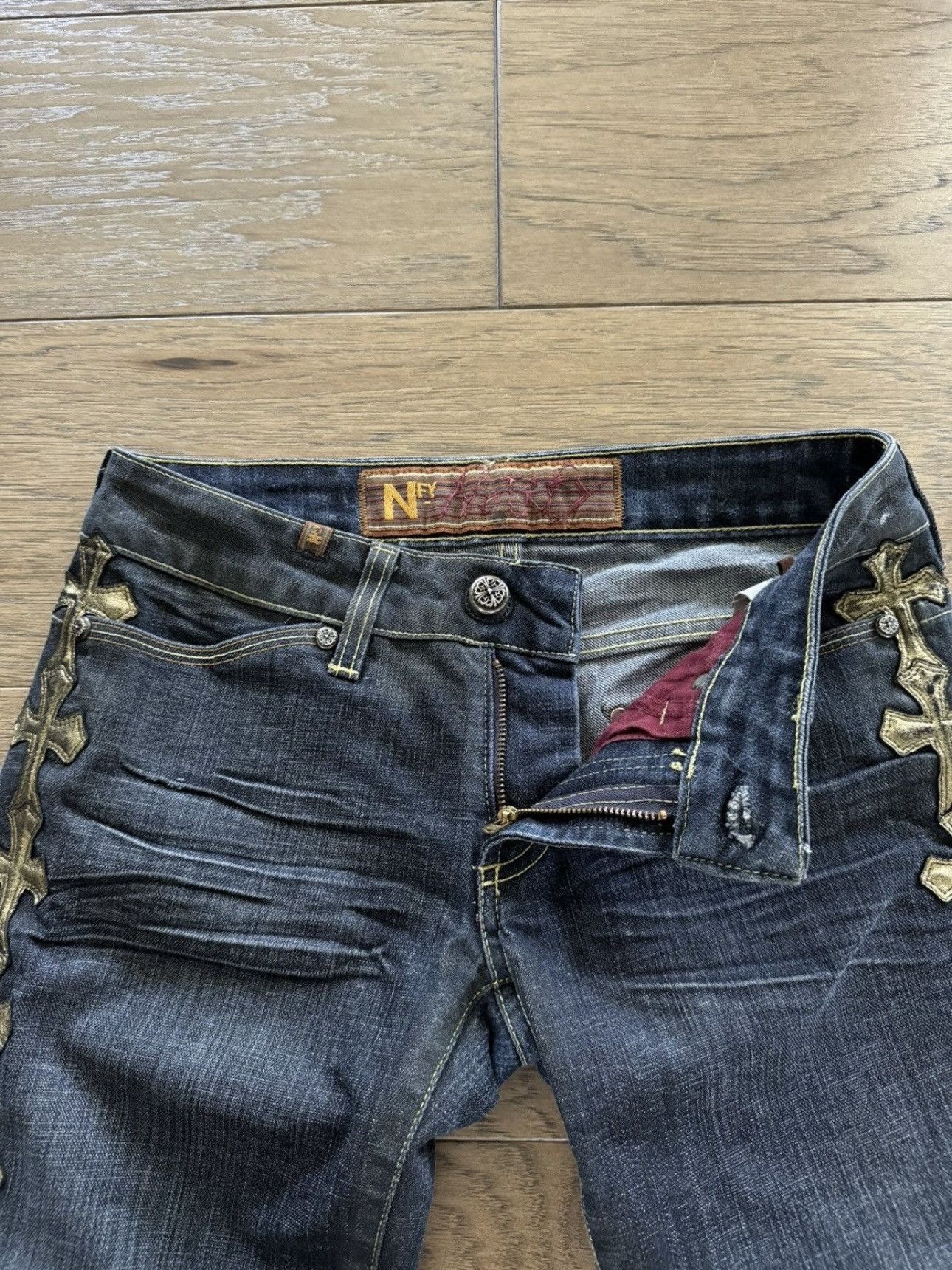 Chrome Hearts Chrome Hearts Notify Custom Gold Leather Cross Patch Denim Size 27" / US 4 / IT 40 - 12 Thumbnail