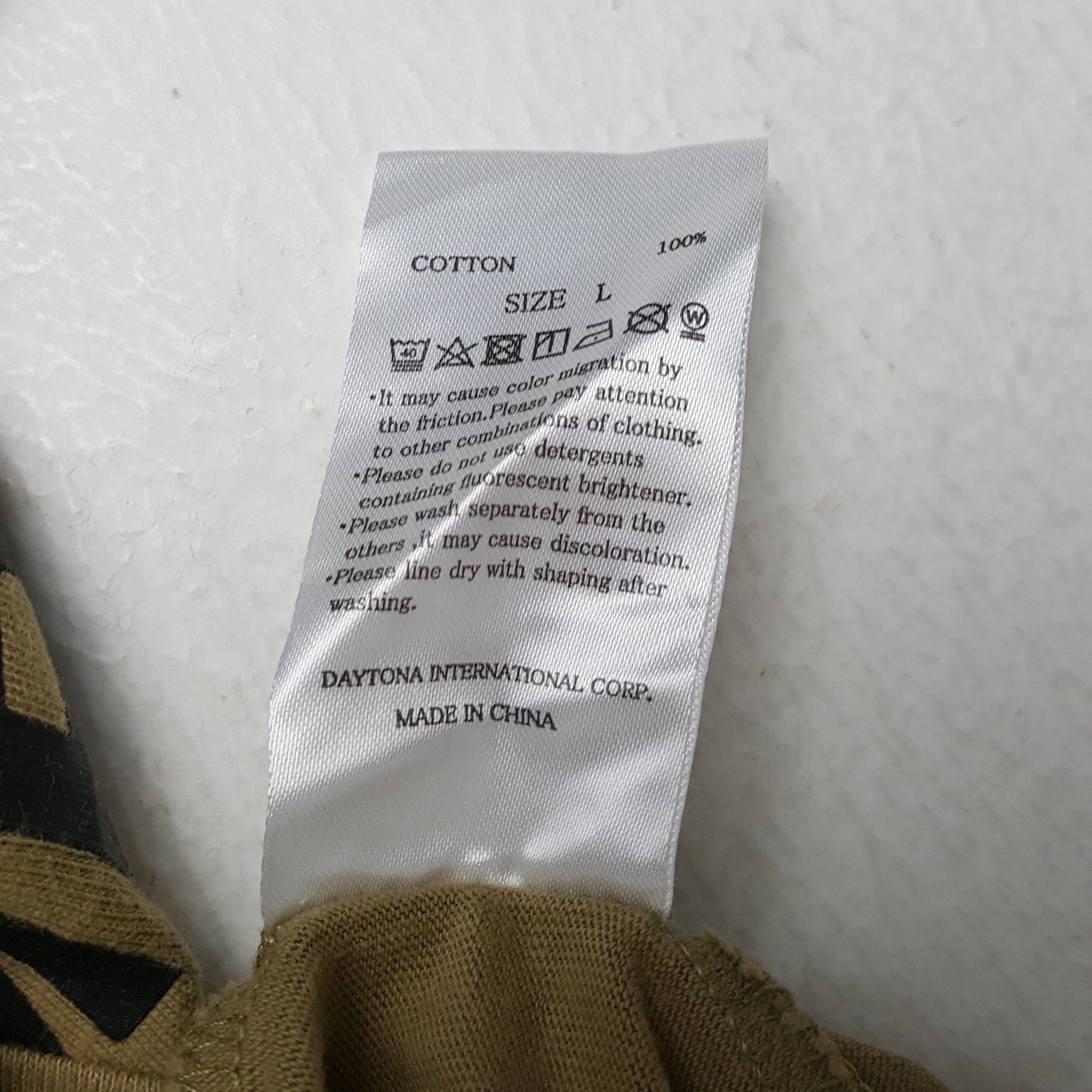 Japanese Brand × Number (N)ine × Vintage Vintage NUMBER (N)INE Japanese Fashion Brand T-Shirts Size US XXL / EU 58 / 5 - 6 Thumbnail