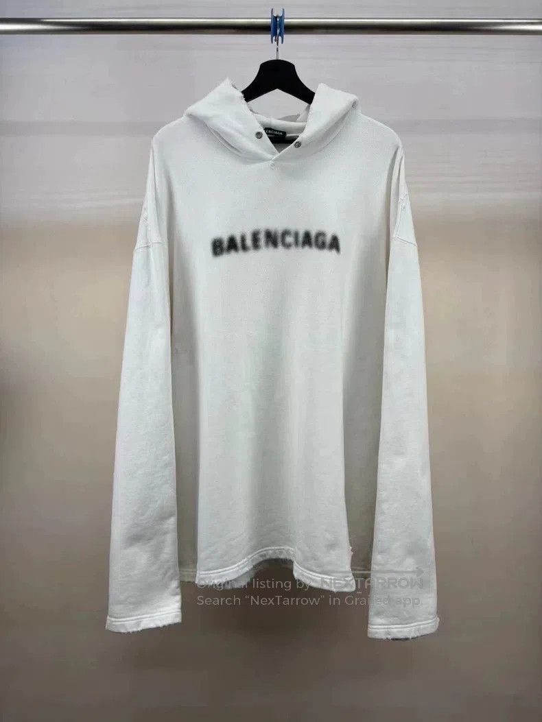Balenciaga Balenciaga White Mosaic Logo Hoodie. Size US S / EU 44-46 / 1 - 1 Thumbnail