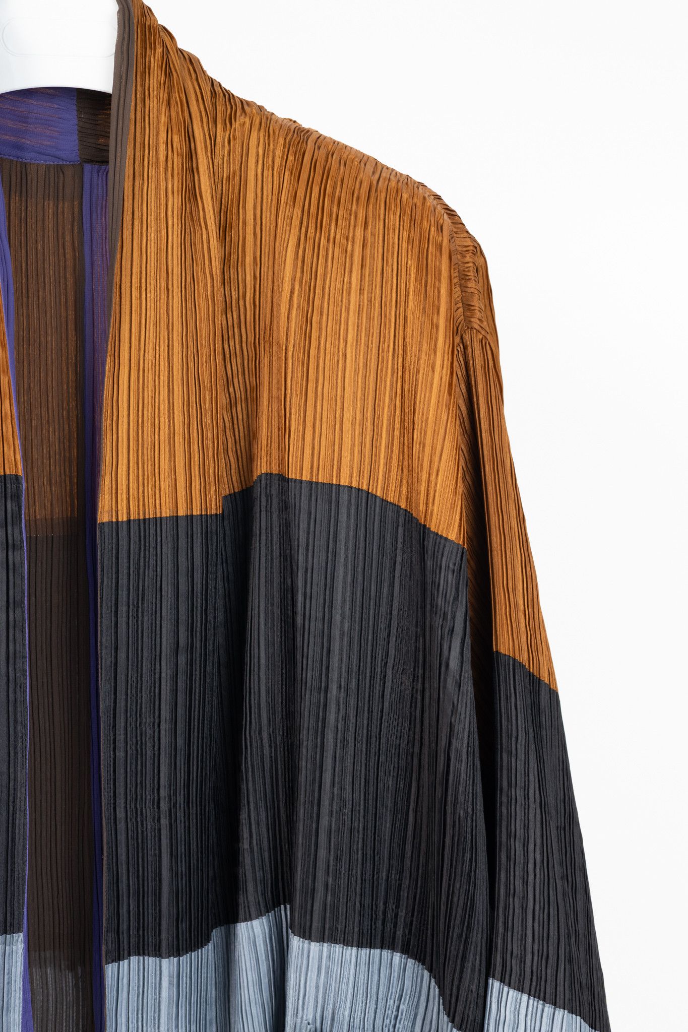 Issey Miyake Issey Miyake SS93 Reversible Striped Pleated Jacket Size M / US 6-8 / IT 42-44 - 4 Thumbnail