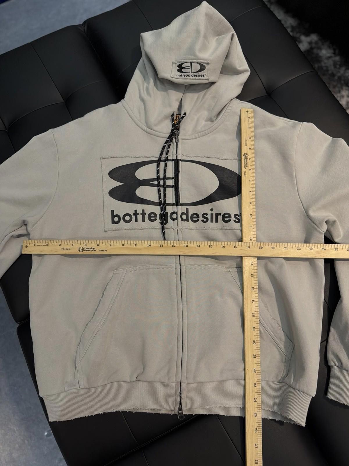 Bottega Desires Bottega Desires Grey Zip-Up Hoodie Brand New Size (XXL) Size US XXL / EU 58 / 5 - 6 Thumbnail