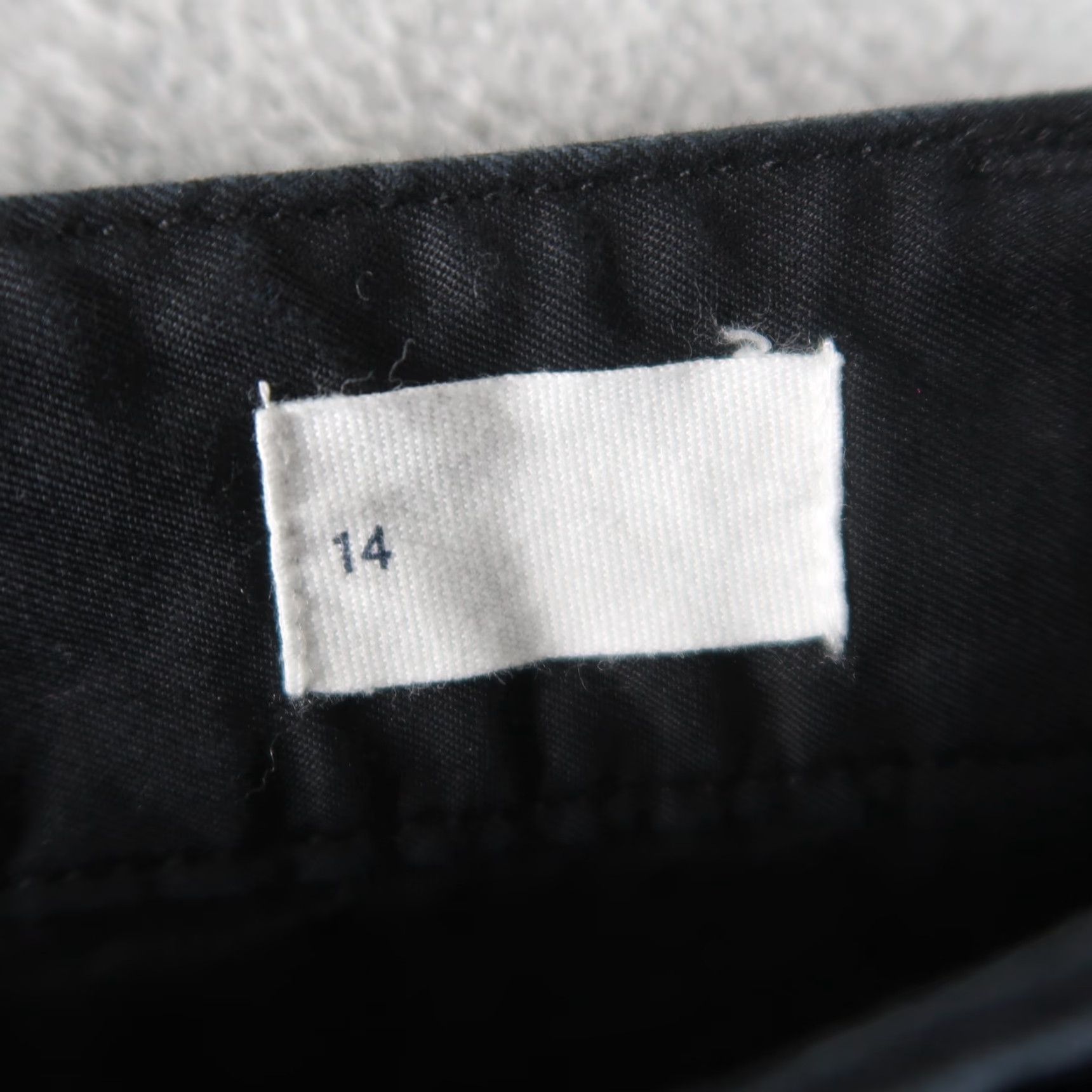 Gap Gap Womens Belted Cotton Twill Shorts Pleat Front Black NWT Size 14 Shorts Casual Chino Pockets Belted Womens 14 Black Size 36" / US 14 / IT 50 - 5 Thumbnail