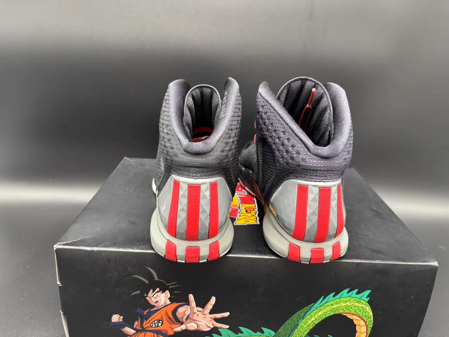 Adidas adidas D Rose 4 Restomod Basketball Shoes K15 Size US 10 / EU 43 - 3 Thumbnail