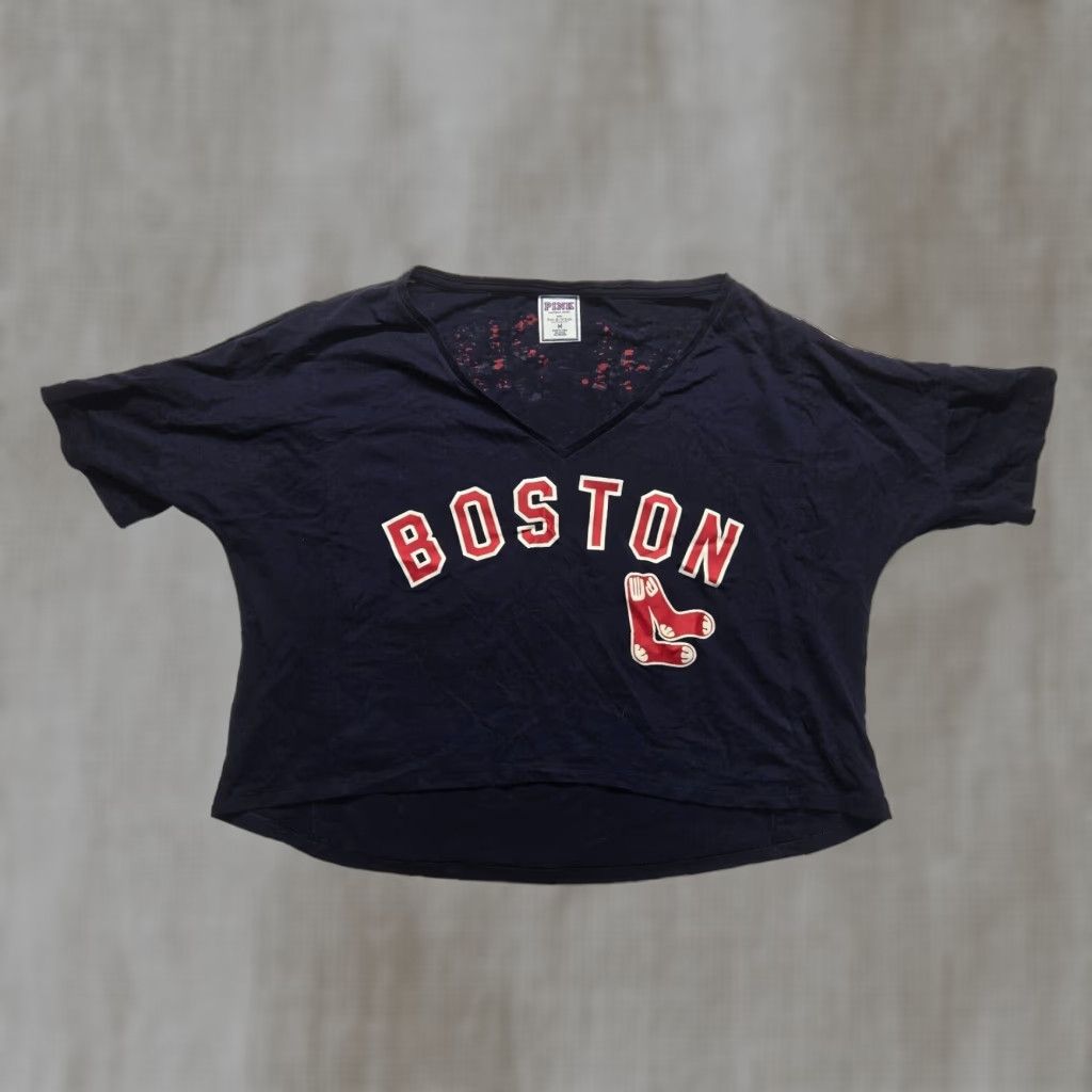 Victoria's Secret Boston Red Sox Crop Top Mens Medium Pink Victoria's Secret Love Shirt Size M / US 6-8 / IT 42-44 - 1 Thumbnail