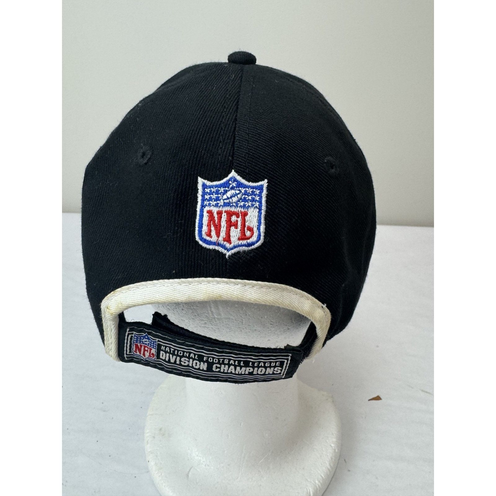 Reebok New England Patriots 2004 Division East Champions Hat NFL Size ONE SIZE - 3 Thumbnail