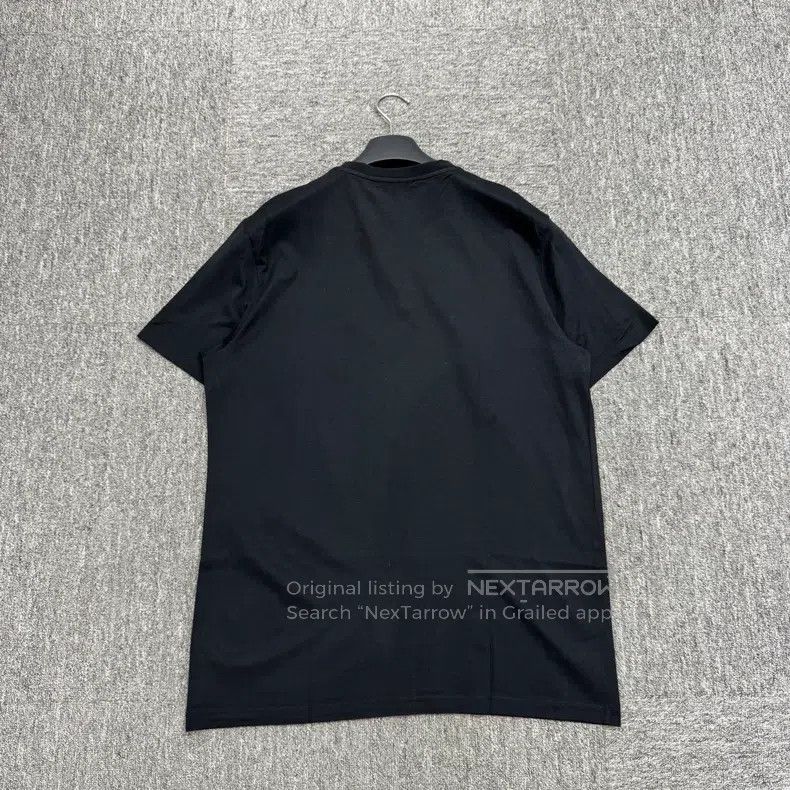Givenchy Givenchy Star Madonna Short Sleeve Size US S / EU 44-46 / 1 - 5 Thumbnail