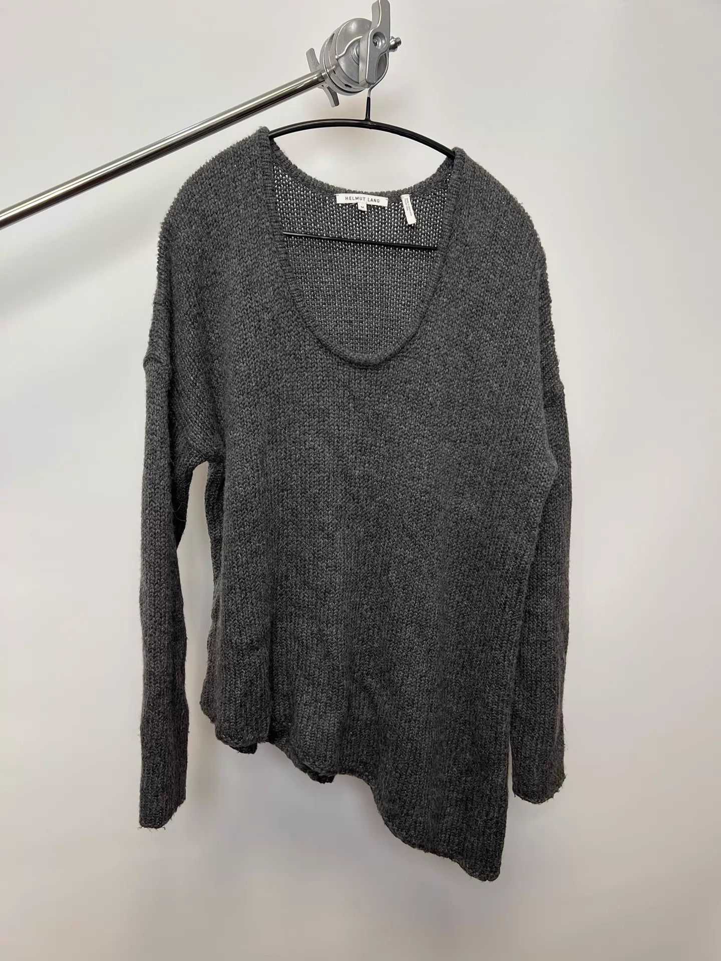 Helmut Lang Helmut Lang Alpaca Blend Asym Hem Low Crew Sweater M Size M / US 6-8 / IT 42-44 - 2 Thumbnail