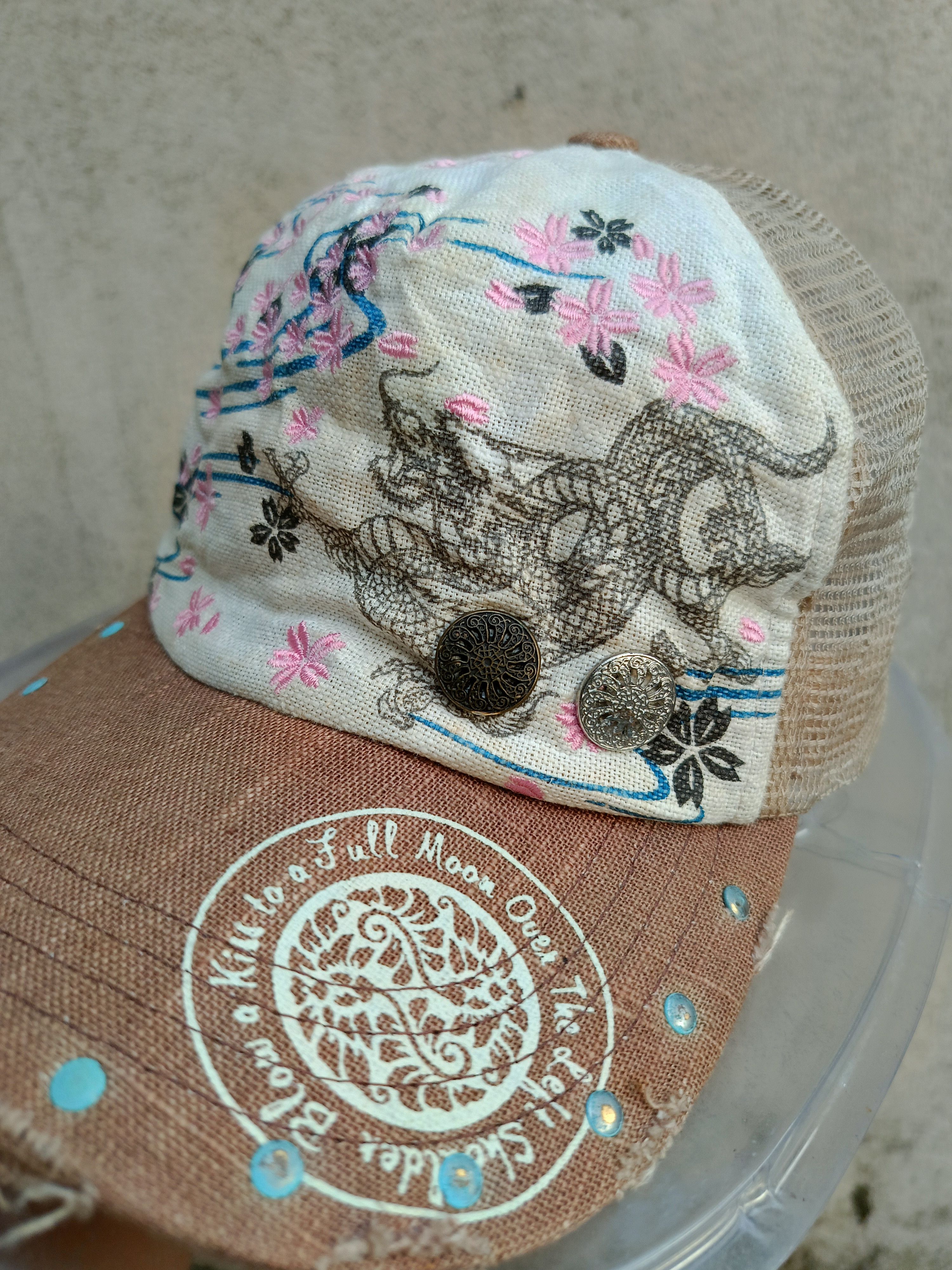 Japanese Brand VINTAGE SUKAJAN JAPANESE ART TRUCKER CAP RARE DESIGN Size ONE SIZE - 4 Thumbnail