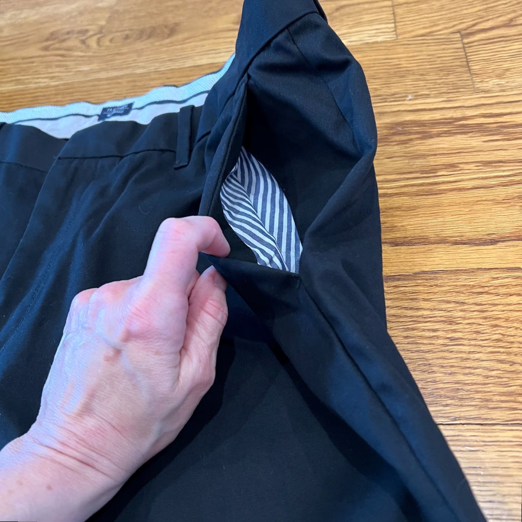 Gap VINTAGE Gap Men's Chino Pants Flat Front Straight Fit Black 36x32 Casual Business Formal Size US 36 / EU 52 - 7 Thumbnail