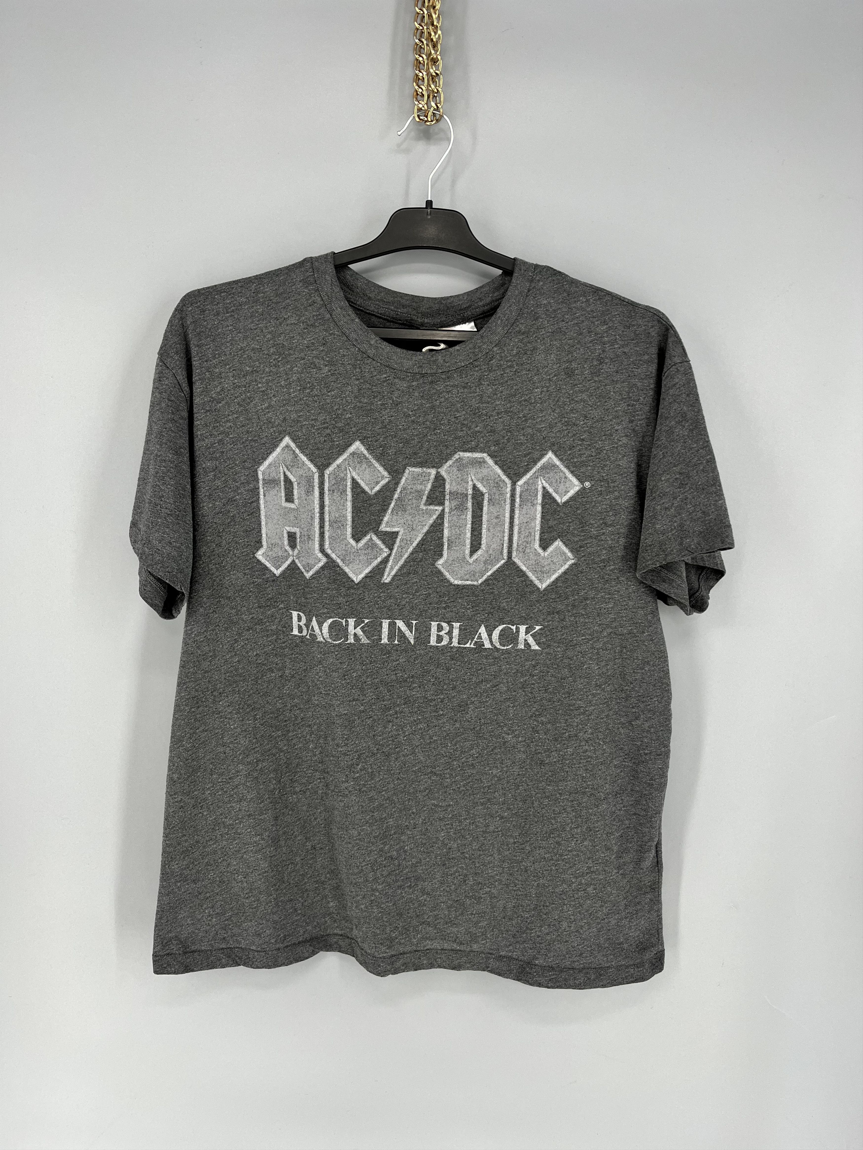 Band Tees Vintage Y2K ACDC "Back in Black" T-Shirt Rock Band Size XL Size US M / EU 48-50 / 2 - 1 Thumbnail