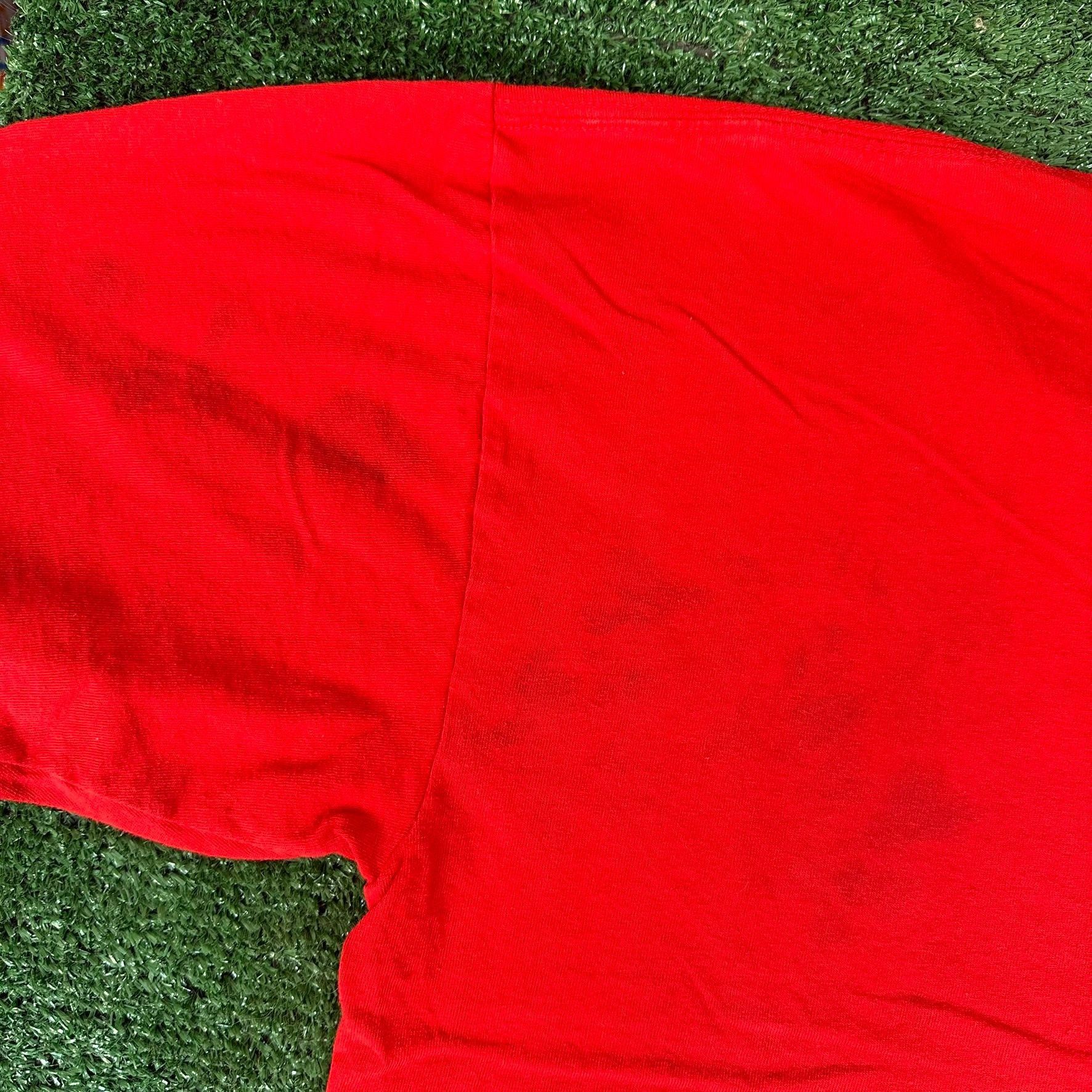Peanuts Vintage Y2K Peanuts Snoopy Joe Cool T-Shirt Christmas Red XL Size US XL / EU 56 / 4 - 8 Thumbnail
