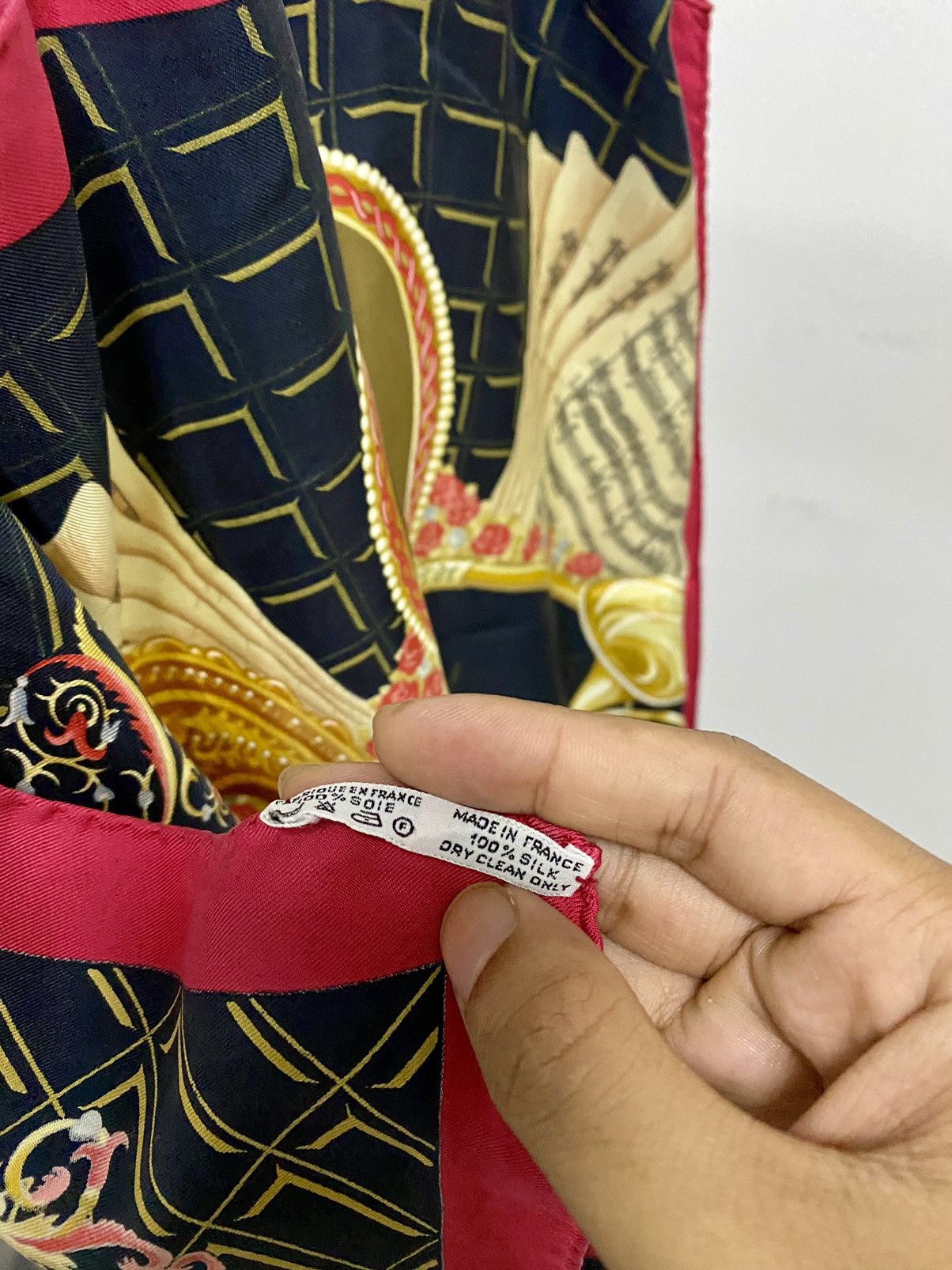 Hermes Rare Hermes Carre 90 "Wolfgang Amadeus Mozart" Silk Scarf Size ONE SIZE - 17 Thumbnail