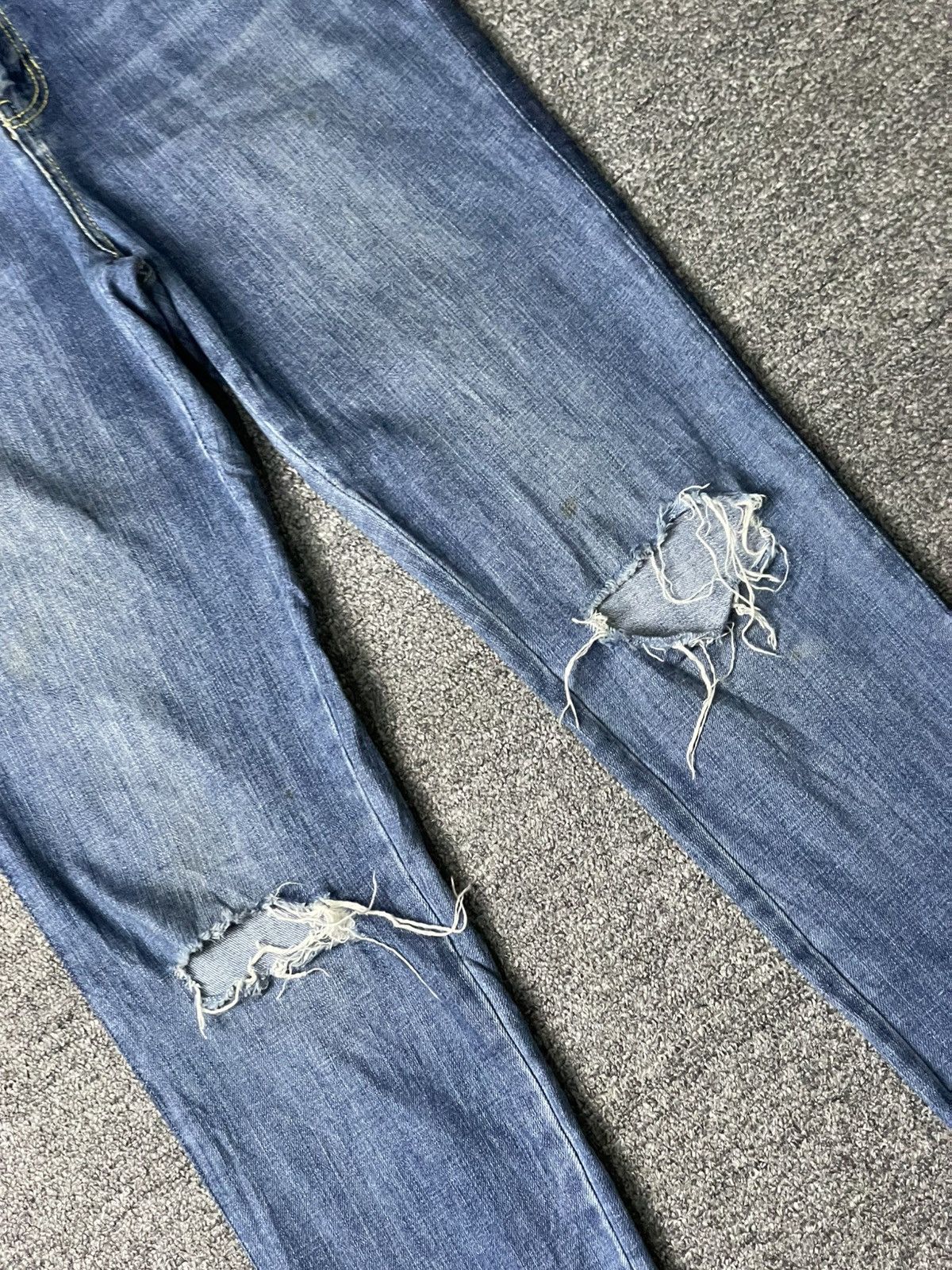 Japanese Brand × Vintage PIN&FIT Superior Quality Distressed Ripped Jeans (134) Size US 32 / EU 48 - 2 Thumbnail