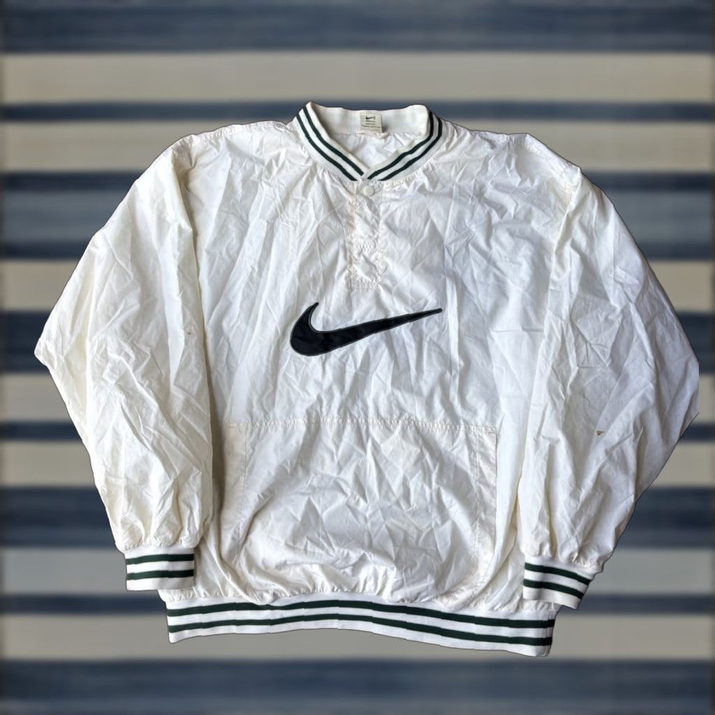 Nike VINTAGE Nike Center Check Swoosh Pullover Windbreaker Jacket 2XL Embroidered Black White Logo Mens 90s Windbreaker Size US XXL / EU 58 / 5 - 1 Thumbnail