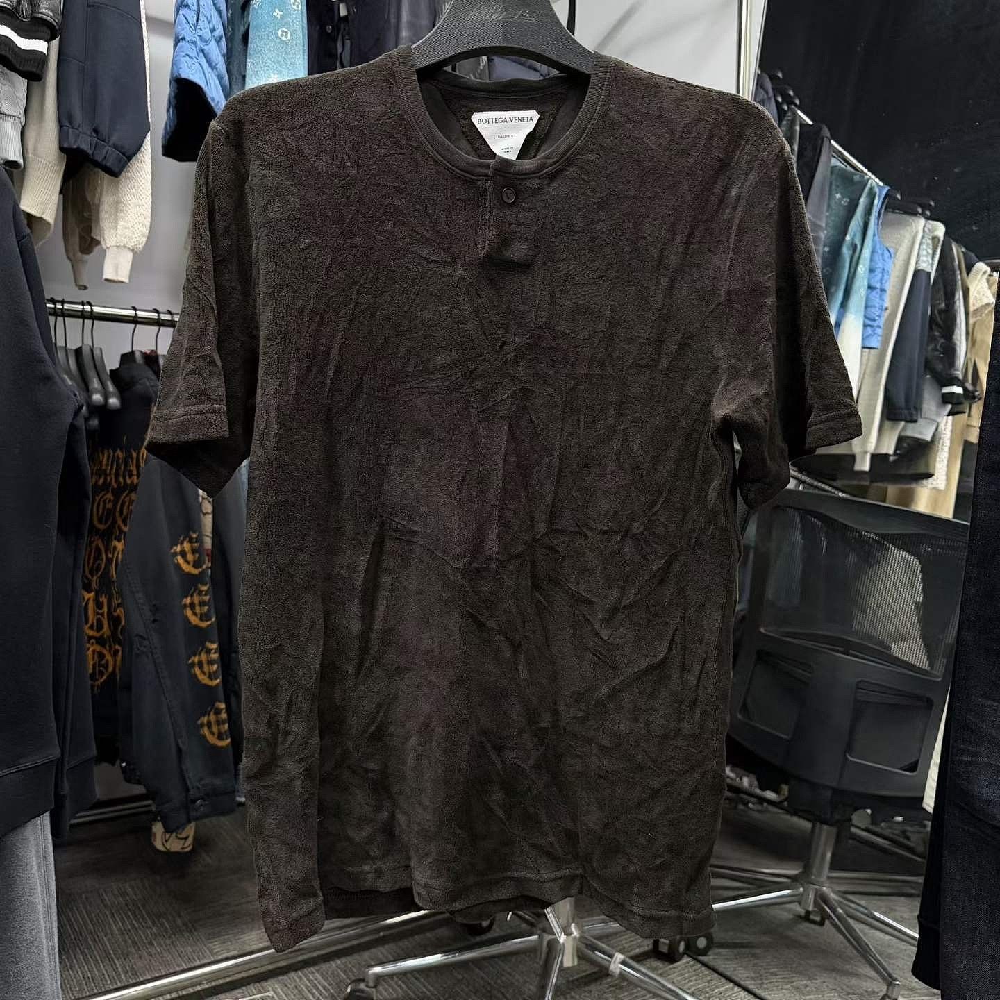 Bottega Veneta Bottega Veneta Salon 01 Henley T-Shirt M Size US M / EU 48-50 / 2 - 1 Thumbnail