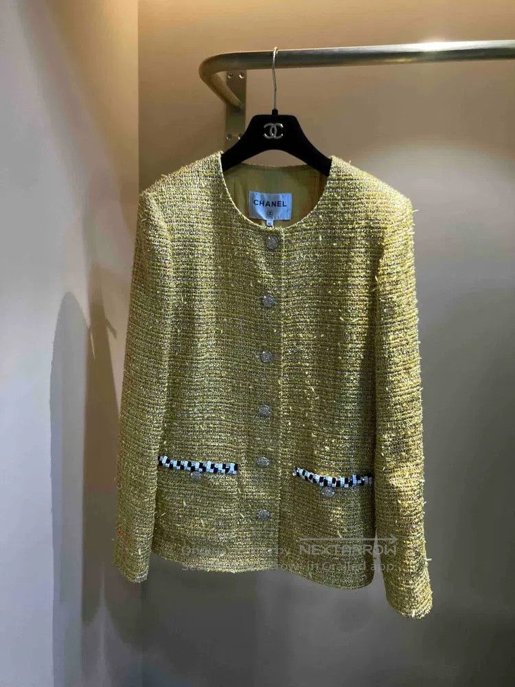 Chanel Chanel 23c Monte Carlo gold glitter tweed coat Size S / US 4 / IT 40 - 1 Thumbnail