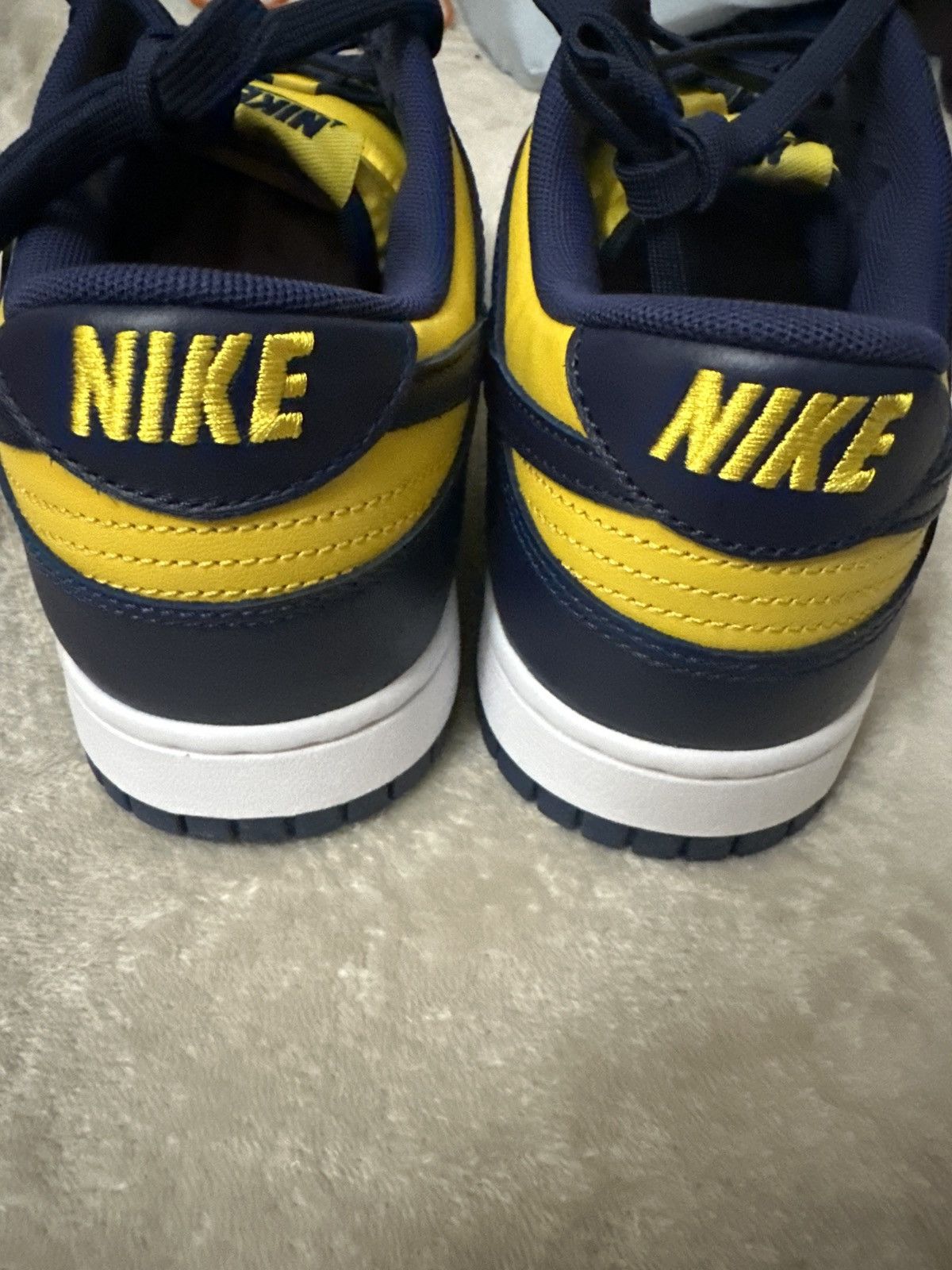 Nike Nike Dunk UofM Colorway Size 11 M - Deadstock Size US 11 / EU 44 - 4 Thumbnail