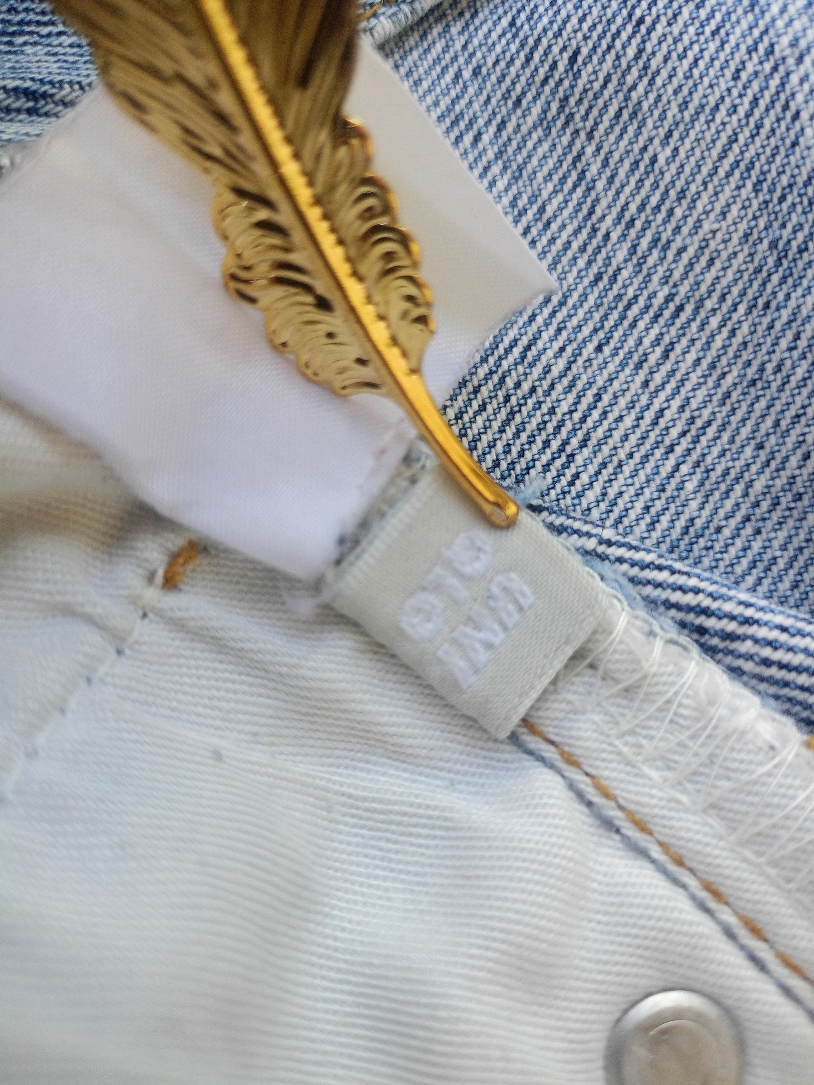 UNIQLO Distressed, Cropped Wide Leg Streetwear Denim