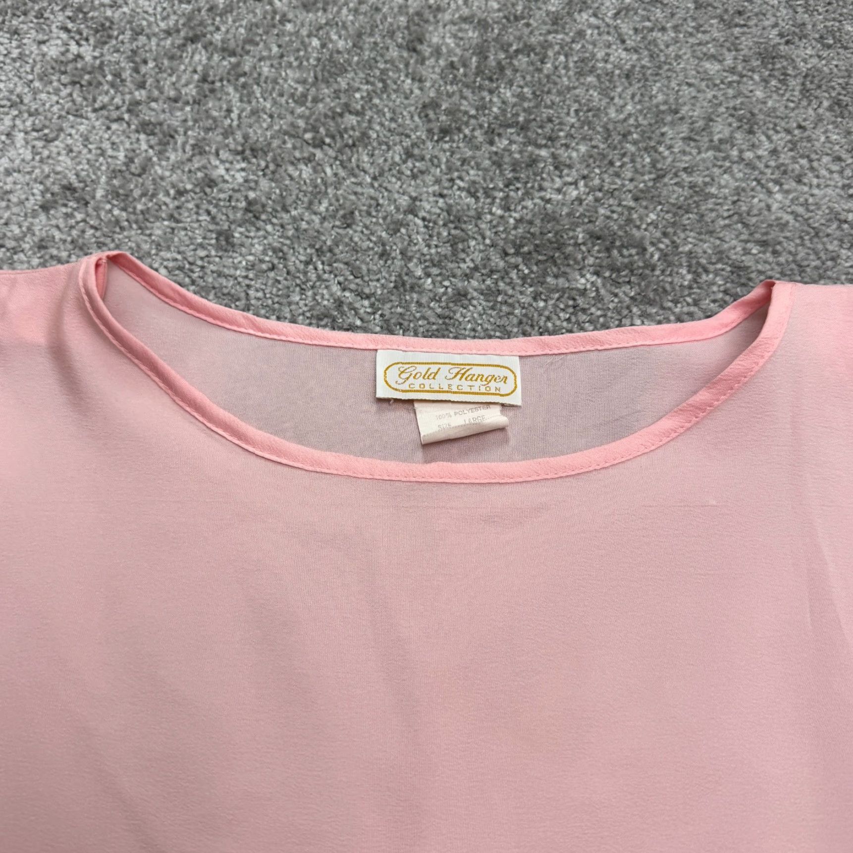 Vintage VINTAGE Gold Hanger Blouse Shirt Woman Pink 80s Chiffon Short Sleeve Crew Neck Polyester Regular Large Vintage 80s Classic Women's Blouse Size L / US 10 / IT 46 - 3 Thumbnail