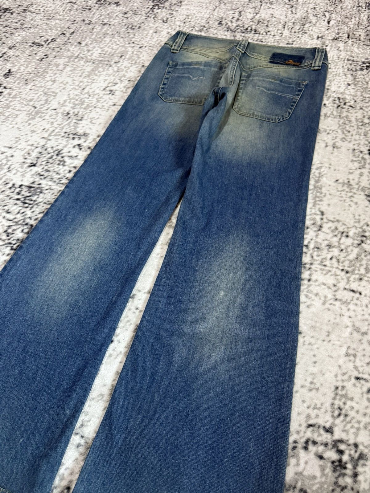 Diesel Vintage Diesel Low Rise Wide Leg Flare Jeans Size US 27 - 8 Thumbnail