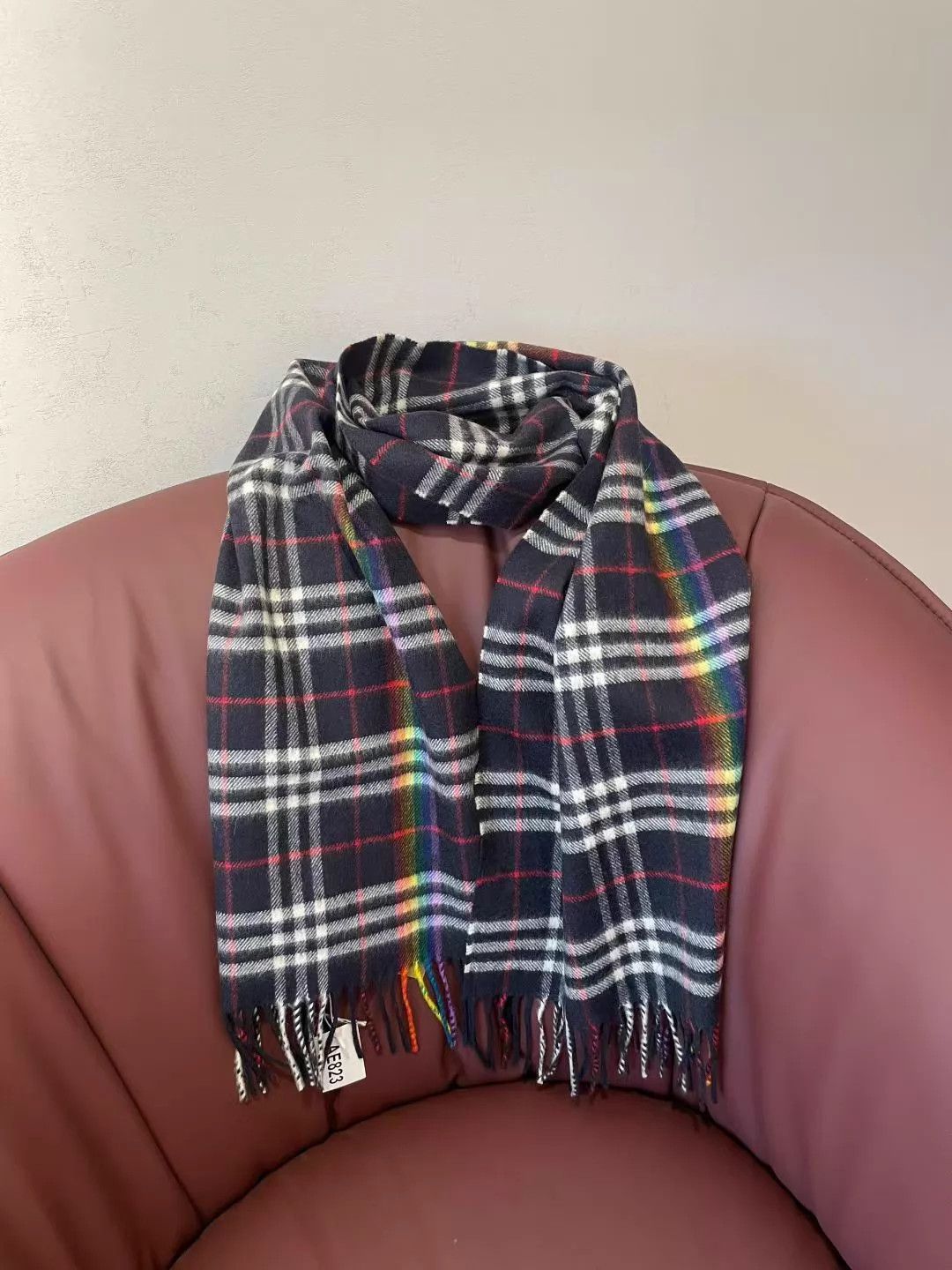 Burberry Burberry 100% Cashmere Rainbow Unisex Scarf 168x30 AE823 Size ONE SIZE - 5 Thumbnail
