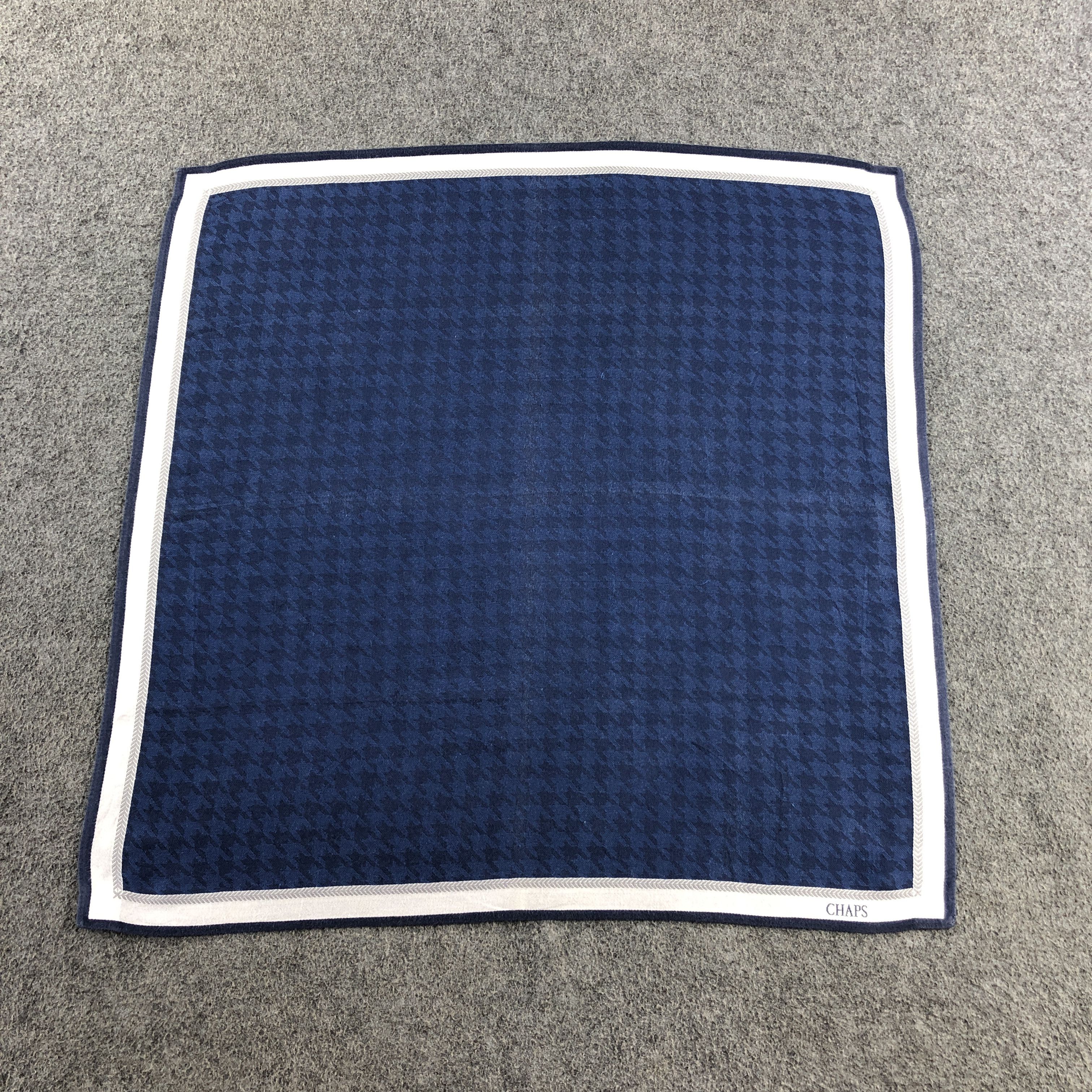 Chaps Ralph Lauren × Vintage Chaps Ralph Lauren Handkerchief Neckerchief Bandana H2751 Size ONE SIZE - 2 Thumbnail