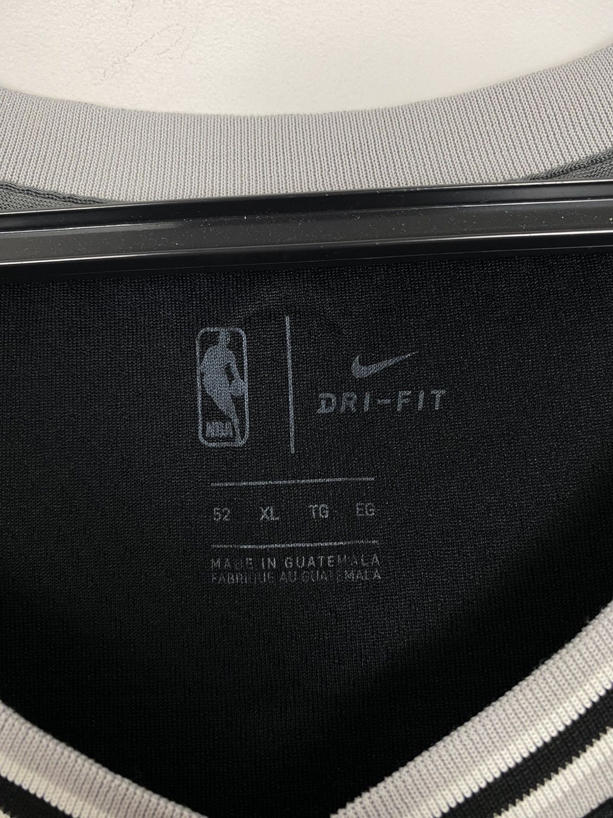Nike Nike x Spurs NBA san antonio Kawhi Leonard XL basketball Size US XL / EU 56 / 4 - 8 Thumbnail