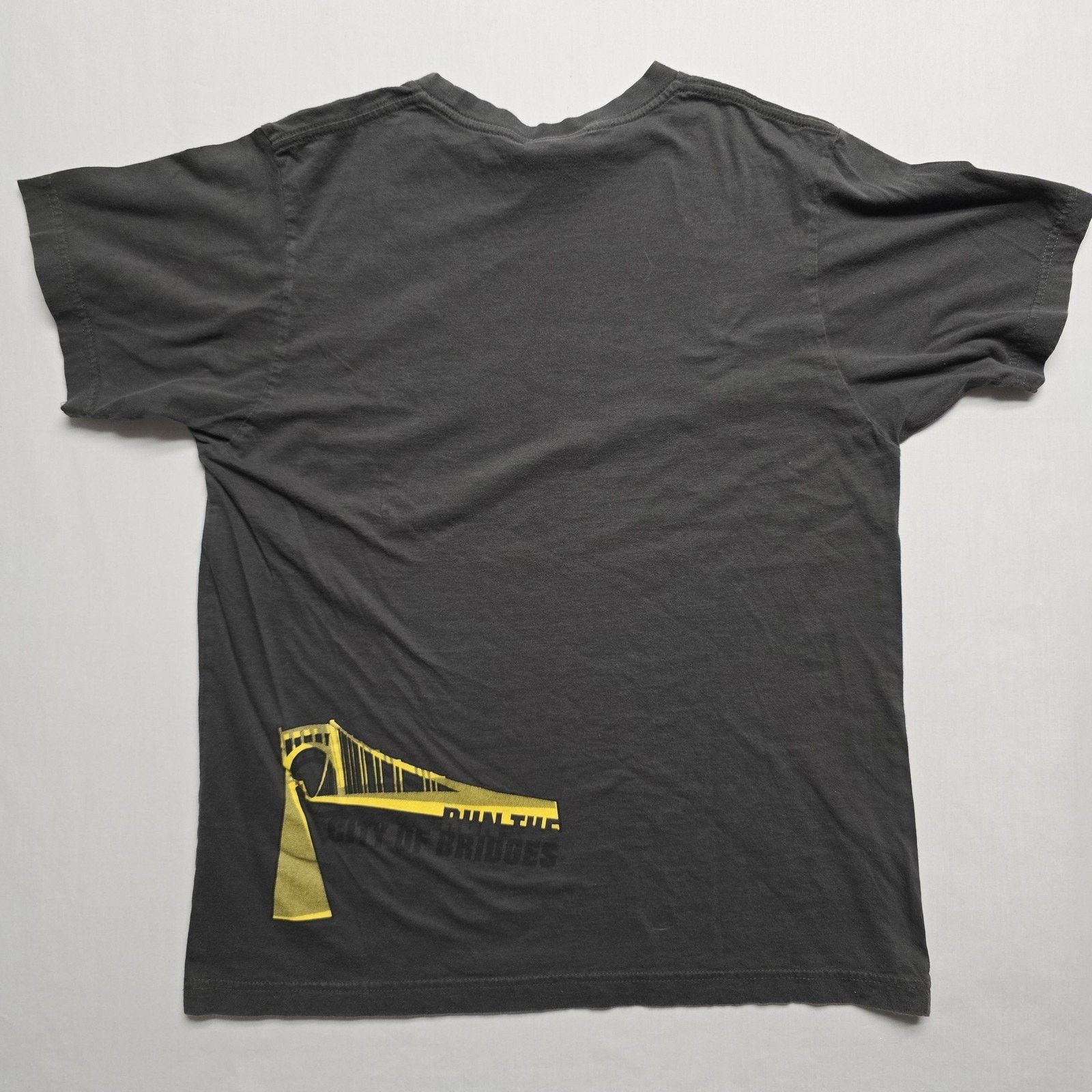 Nike Pittsburgh Marathon M Black 2009 Running Tee Event Race Size US M / EU 48-50 / 2 - 5 Thumbnail