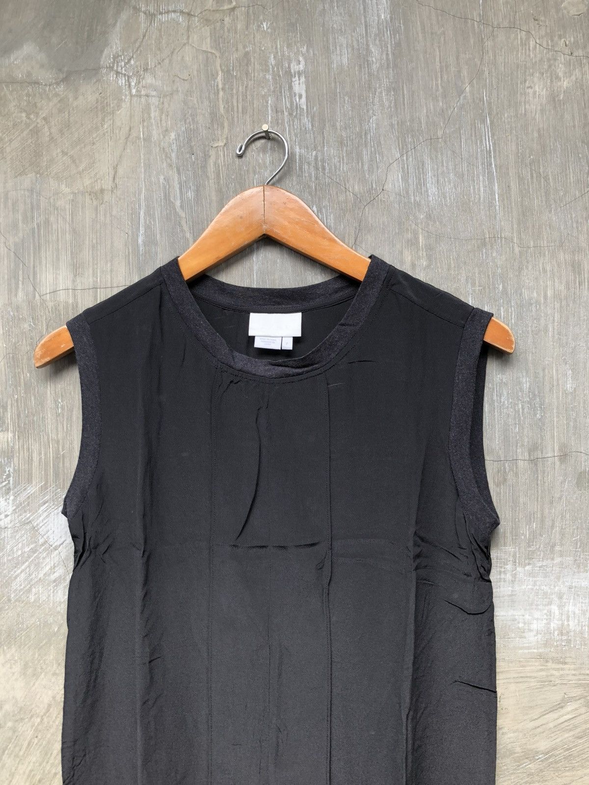 DKNY DKNY Donna Karan New York Sleeveless Women Tops Size M / US 6-8 / IT 42-44 - 2 Thumbnail