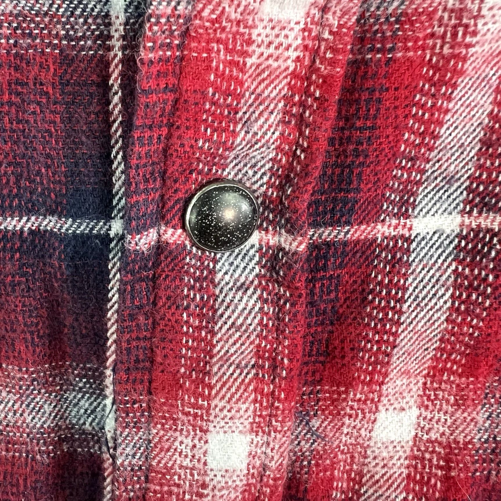 Vintage VINTAGE Pearl Plaid Western Flannel Shirt Men’s L Red Pearl Snap Button-Up Long Sleeve Size US L / EU 52-54 / 3 - 6 Thumbnail