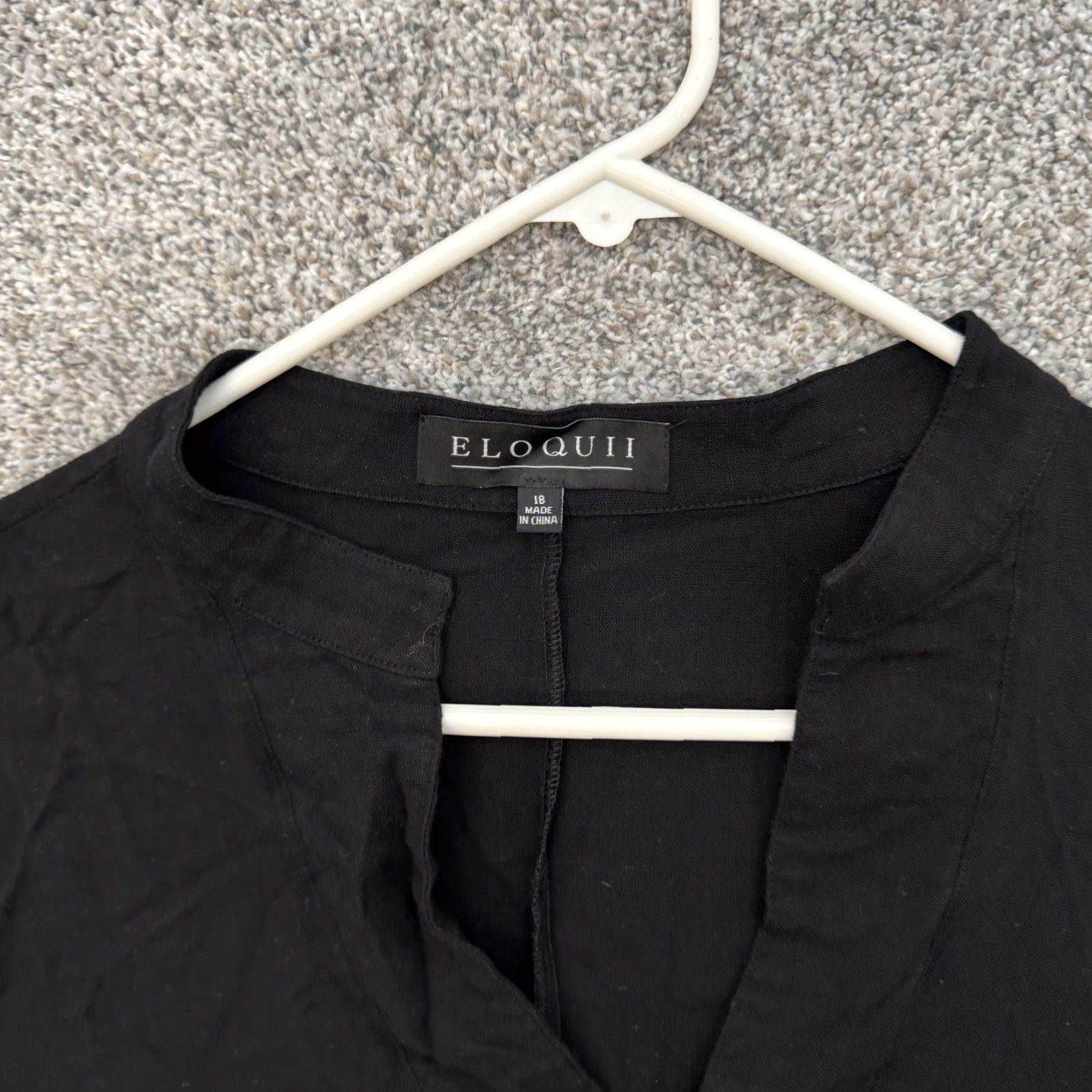 Vintage Eloquii Shirt Womens 18 Black V-Neck Button Pullover Blouse Top Ruffle Flutter Sleeve Short Sleeve 4 Front Buttons Relaxed Tunic Dressy Casual Womens Size XXL / US 16-18 / IT 52-54 - 5 Thumbnail