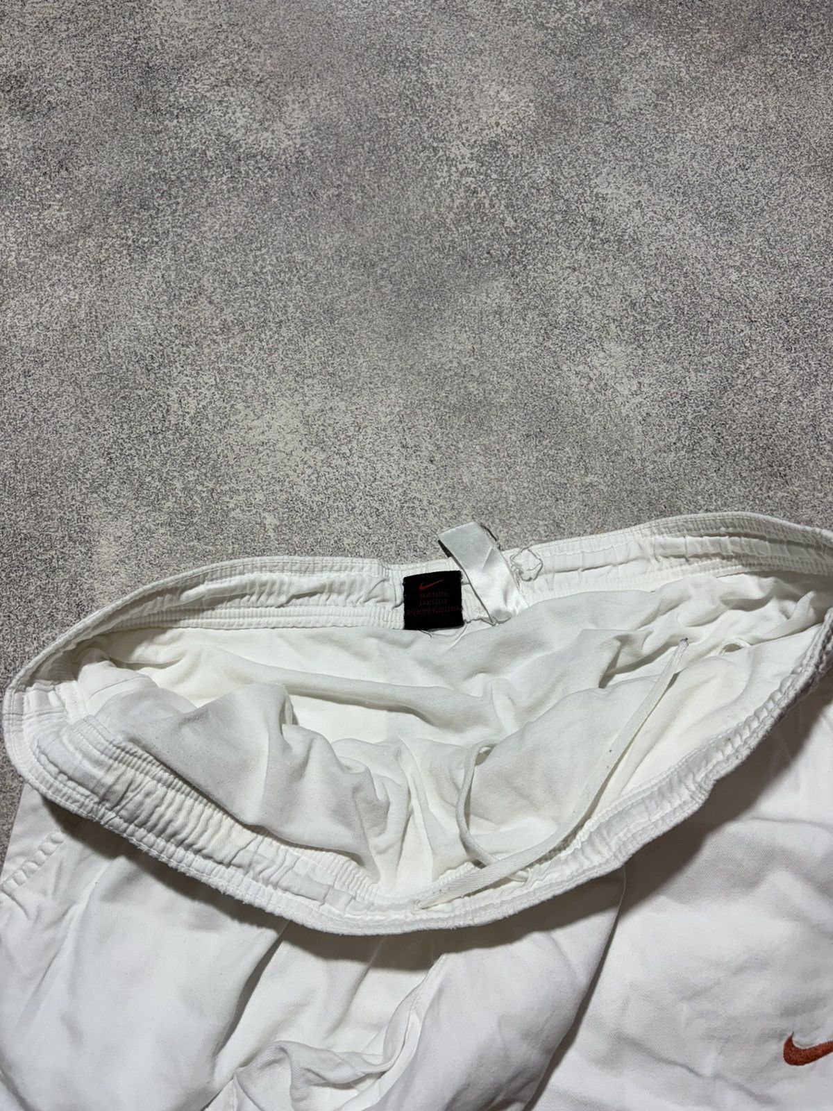 Nike × Vintage Nike Vintage Shorts Retro 90s Y2K White Mens size M Size US 32 / EU 48 - 4 Thumbnail