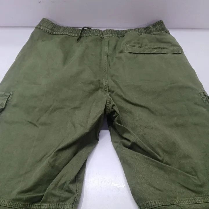 Stone Island Stone Island Green Cargo Pants for Men Size US 32 / EU 48 - 4 Thumbnail