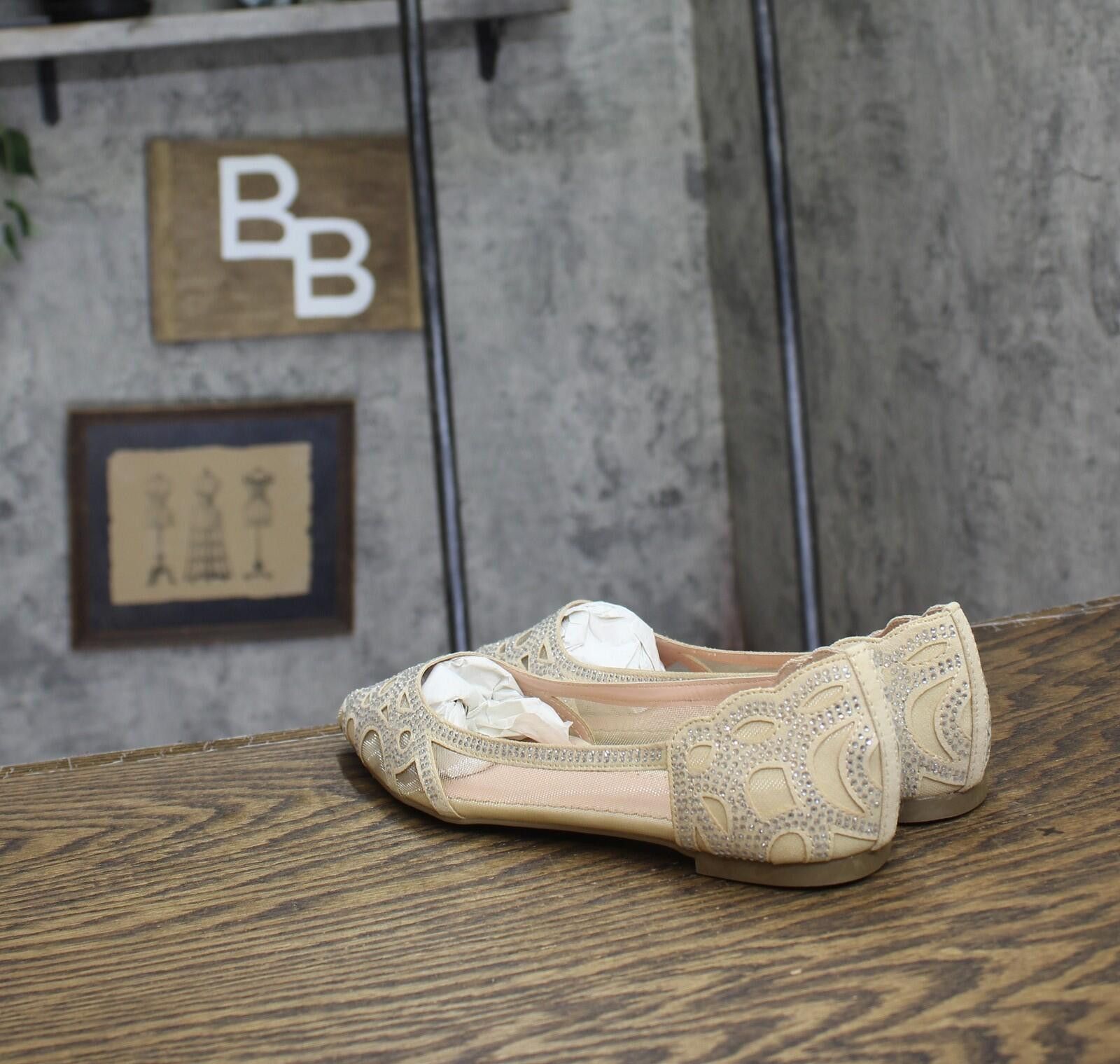 Other Nwt Journee Collection Womens Flat Embellished Nude Brown 6m Size US 6 / IT 36 - 2 Thumbnail
