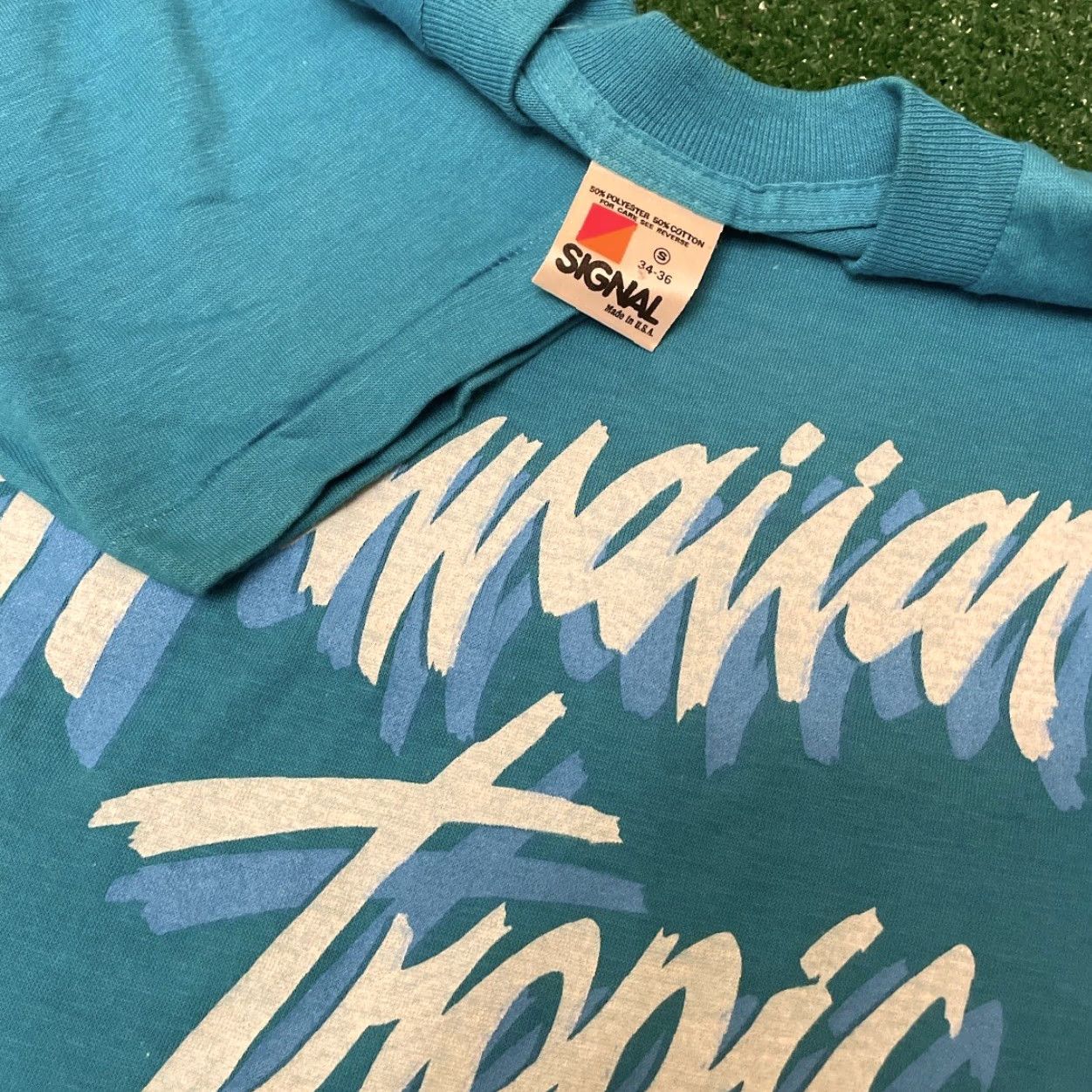 Vintage VINTAGE 80s Hawaiian Tropic Spring Break 1986 Promo Surf Skate Shirt Mens Size S Blue Size US S / EU 44-46 / 1 - 3 Thumbnail