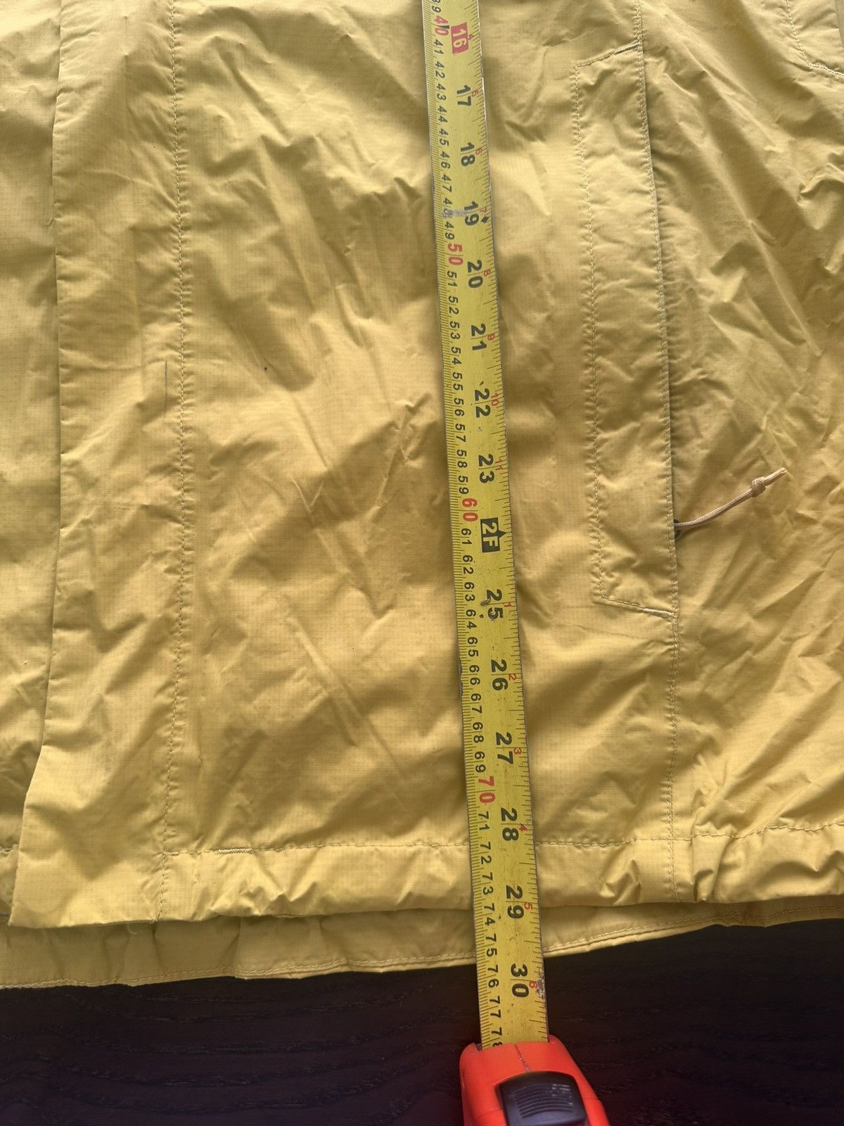 The North Face The North Face Yellow Zip zip rain jacket windbreaker Size US L / EU 52-54 / 3 - 10 Thumbnail
