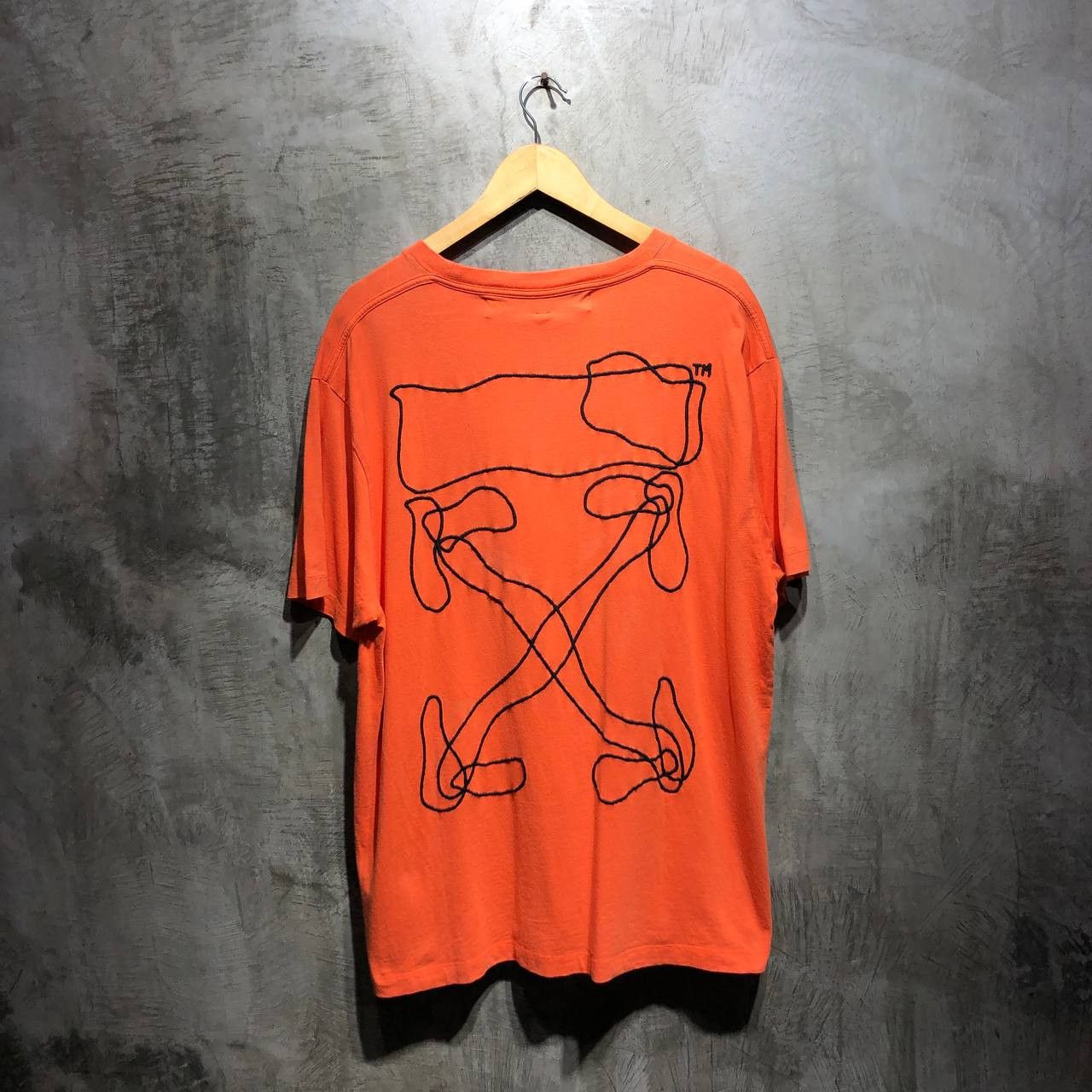 Off-White Abstract arrows tee