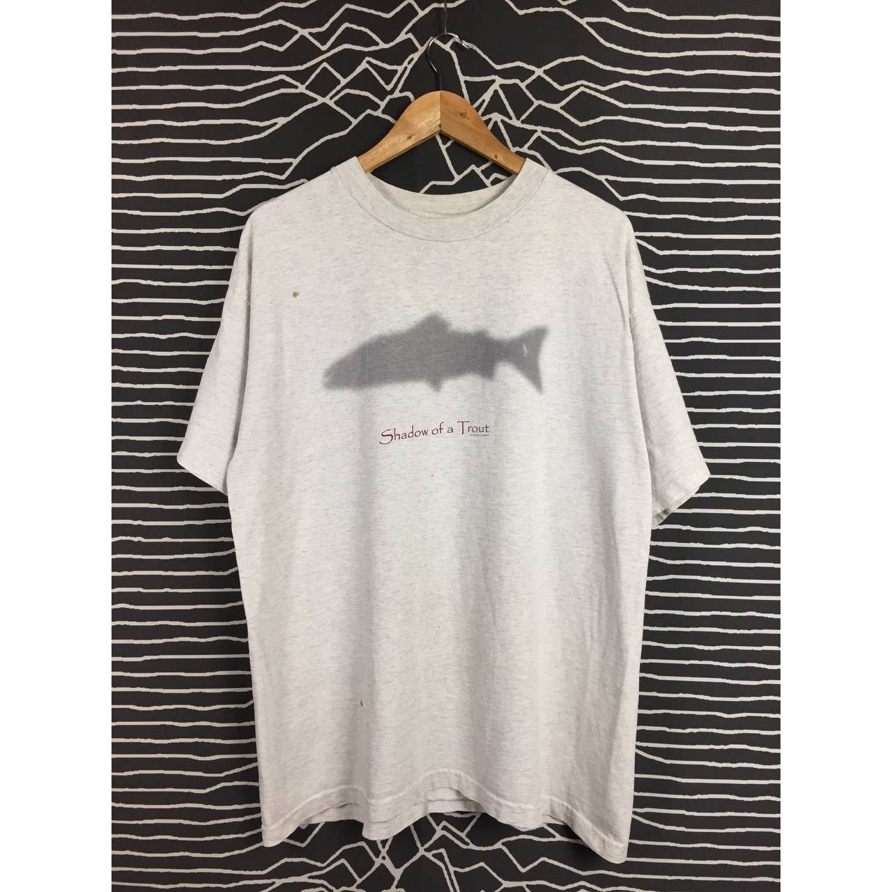 Vintage Vtg 90s Murina Shadow Of A Trout Made In Usa Tee Size US XL / EU 56 / 4 - 1 Thumbnail