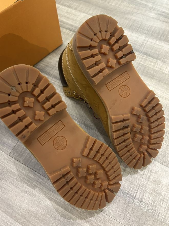 Louis Vuitton × Timberland Ankle Boots Size US 9.5 / EU 42-43 - 6 Thumbnail