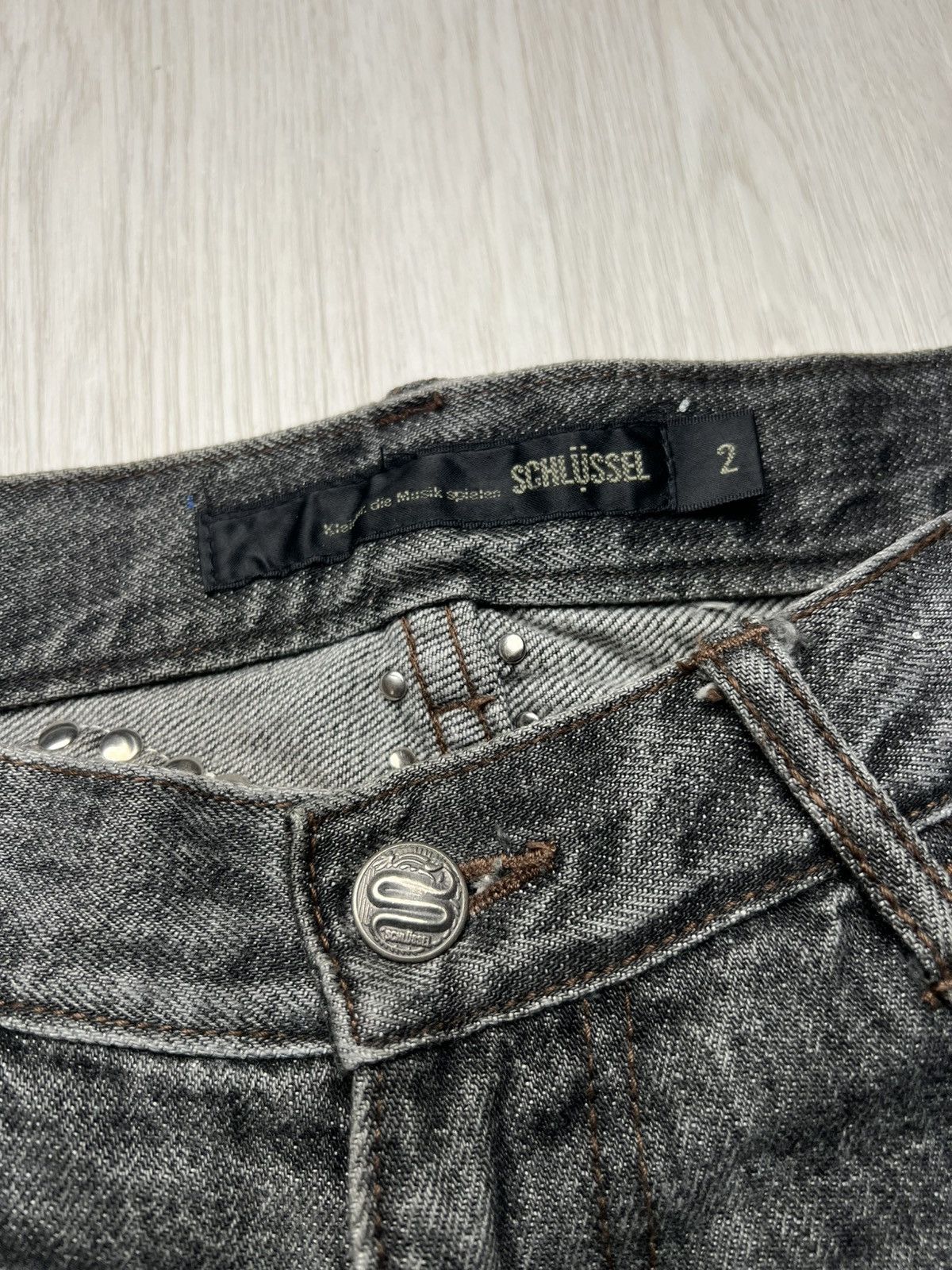 Schlussel Schlussel Paint Splatter Studded Distressed Jeans LGB ISWN Size US 31 - 6 Thumbnail