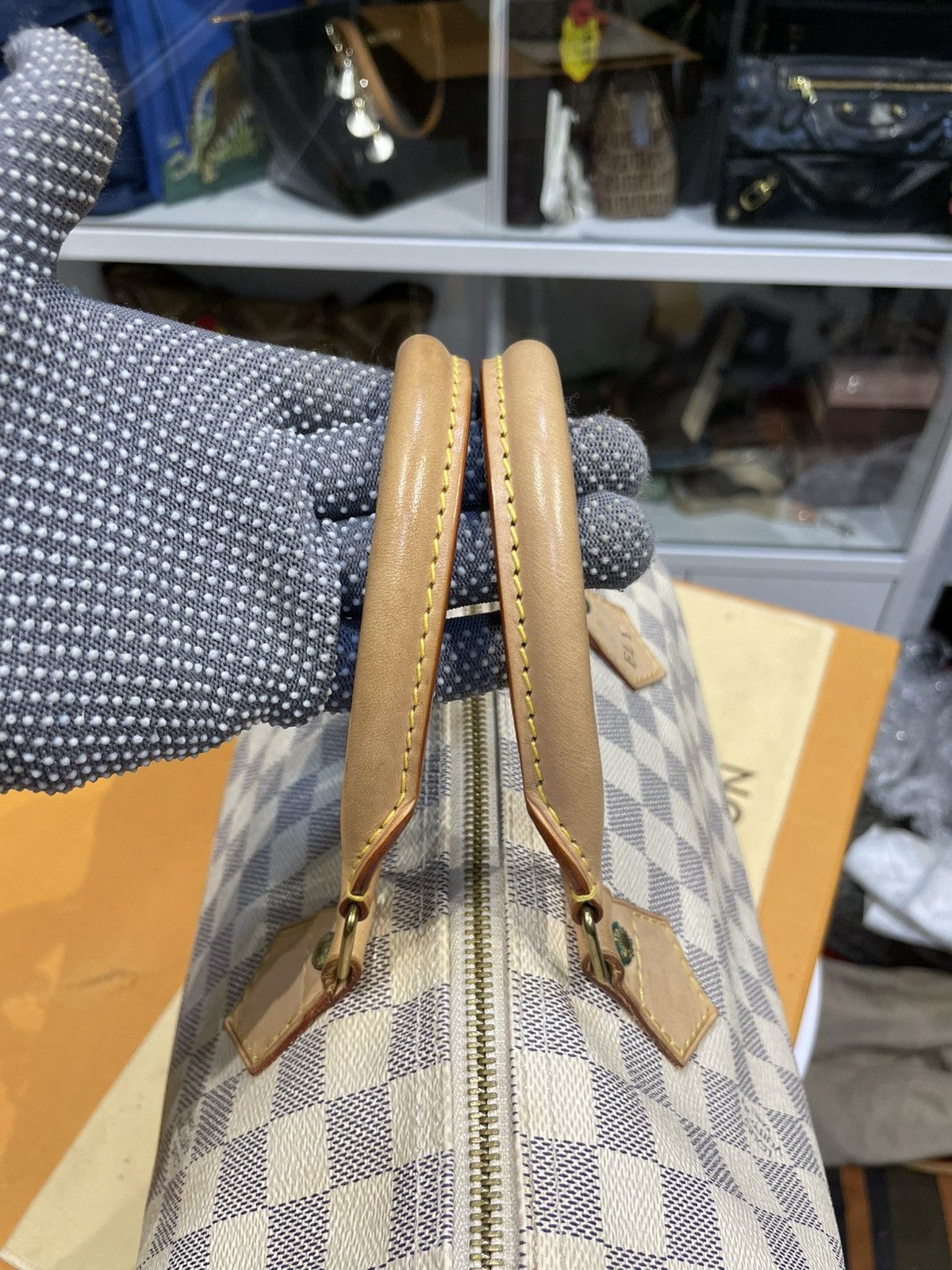Louis Vuitton AUTHENTIC LOUIS VUITTON DAMIER AZURE SPEEDY 30 Size ONE SIZE - 9 Thumbnail
