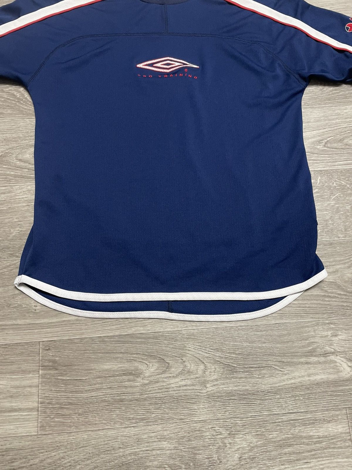 Umbro Vintage 90s Umbro Pro Training Retro Football Soccer Jersey Size US S / EU 44-46 / 1 - 3 Thumbnail