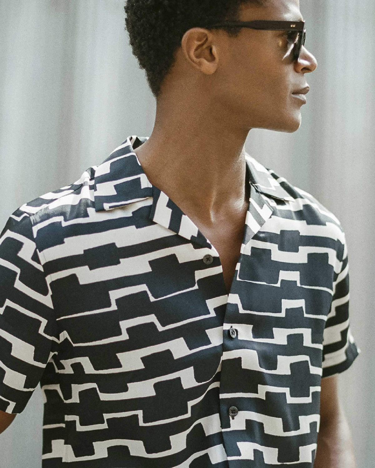 Reiss Reiss Luxury Abstract Asymmetrical Button Up Shirt Rare Size US M / EU 48-50 / 2 - 2 Thumbnail