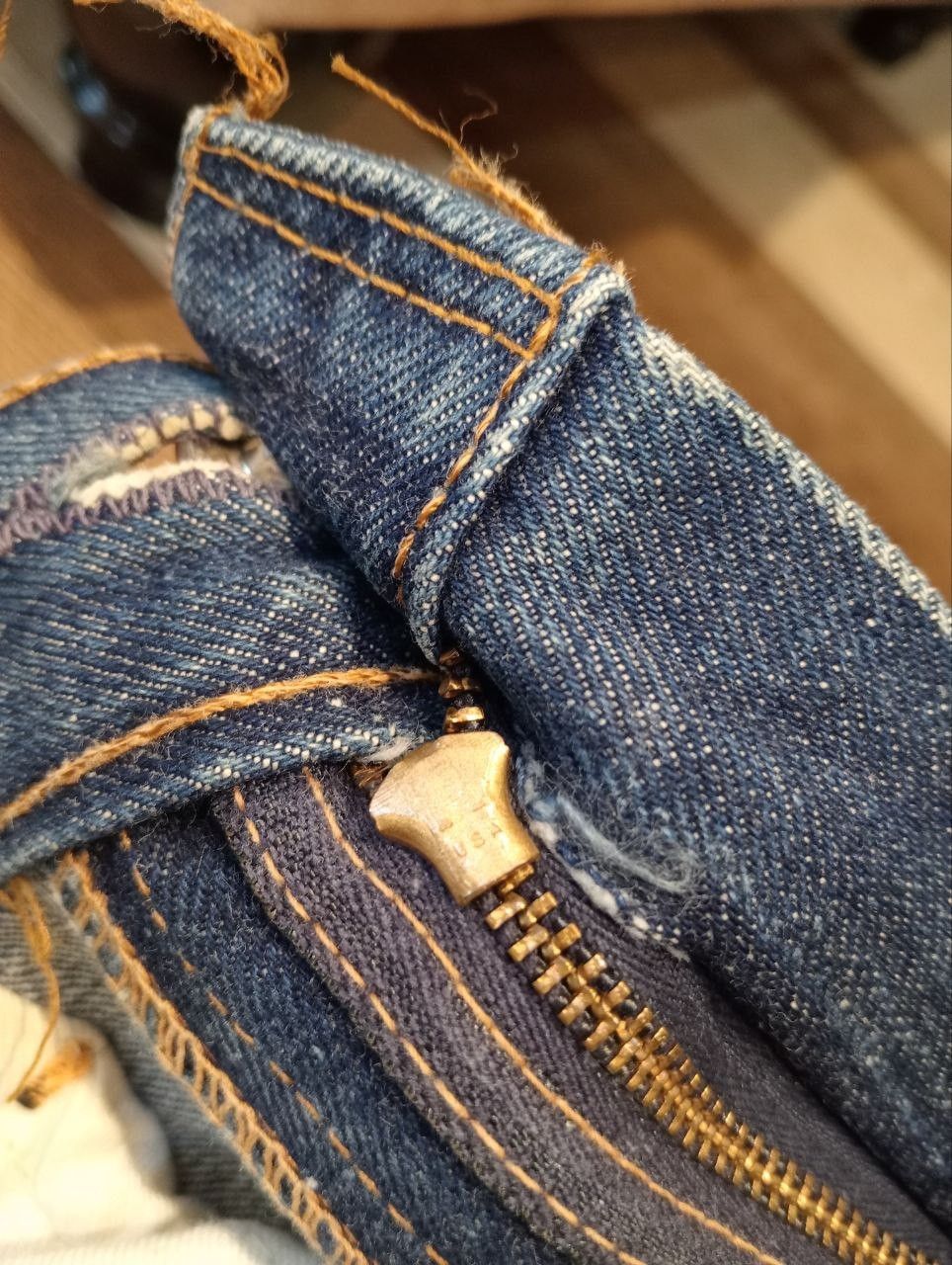 Levi's Vintage Clothing VINTAGE LEVI'S CAPITAL E ORANGE TAG BLUE DENIM PANTS Size US 31 - 18 Thumbnail