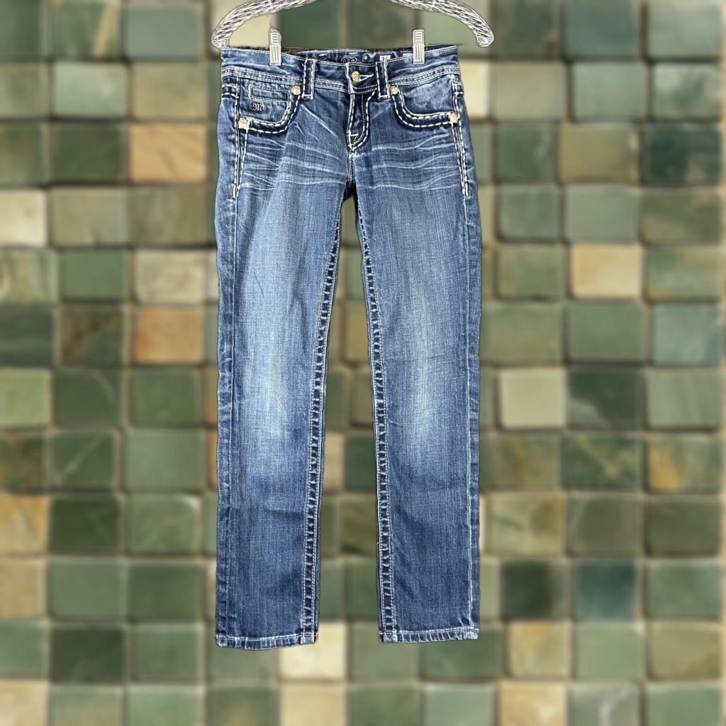 Miss Me Miss Me Capri Heavy Stitch Studded Blue Jeans Women’s 26 Size 26" / US 2 / IT 38 - 1 Thumbnail